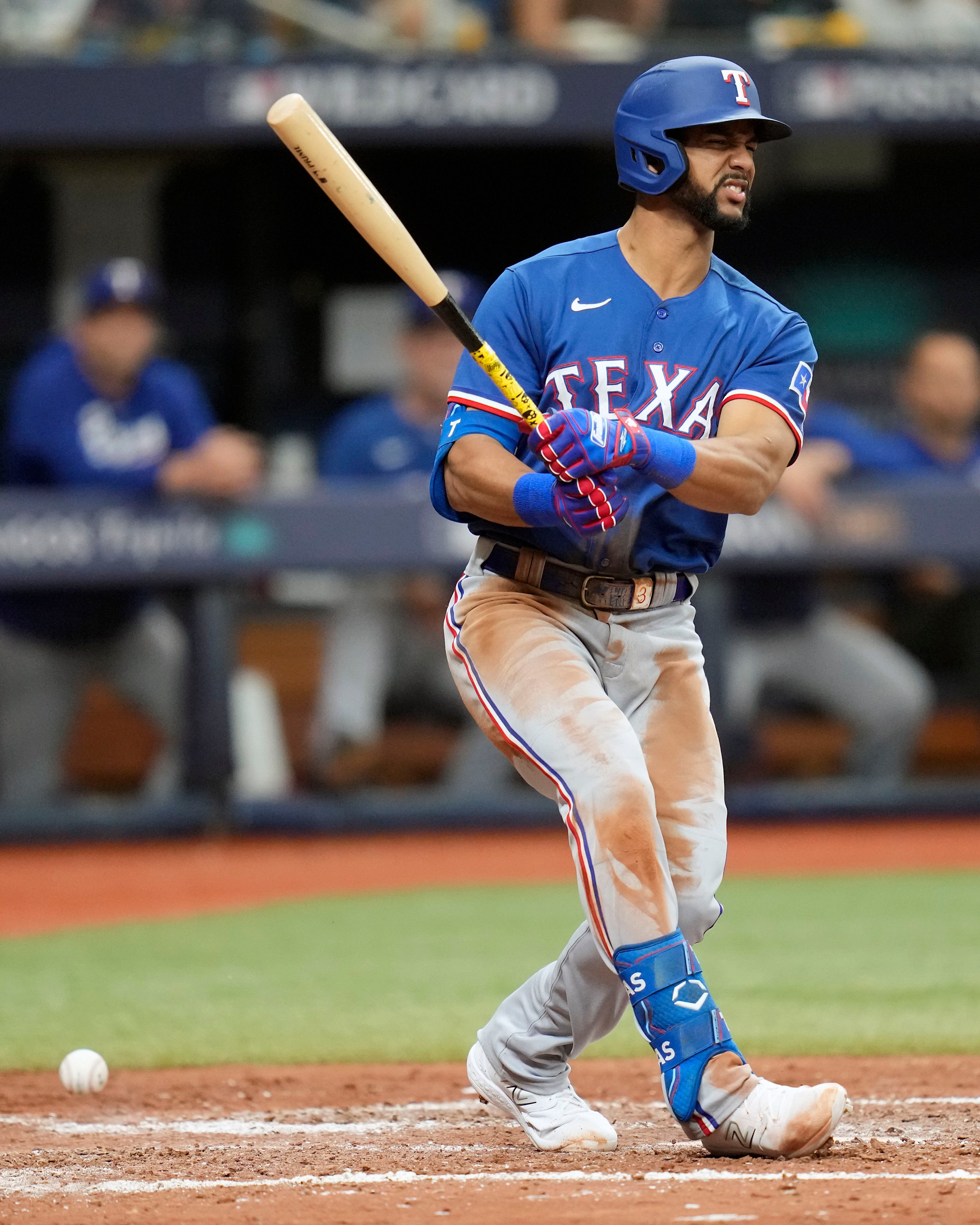 Montgomery sparkles, Rangers beat sloppy Rays 4-0 in AL Wild Card