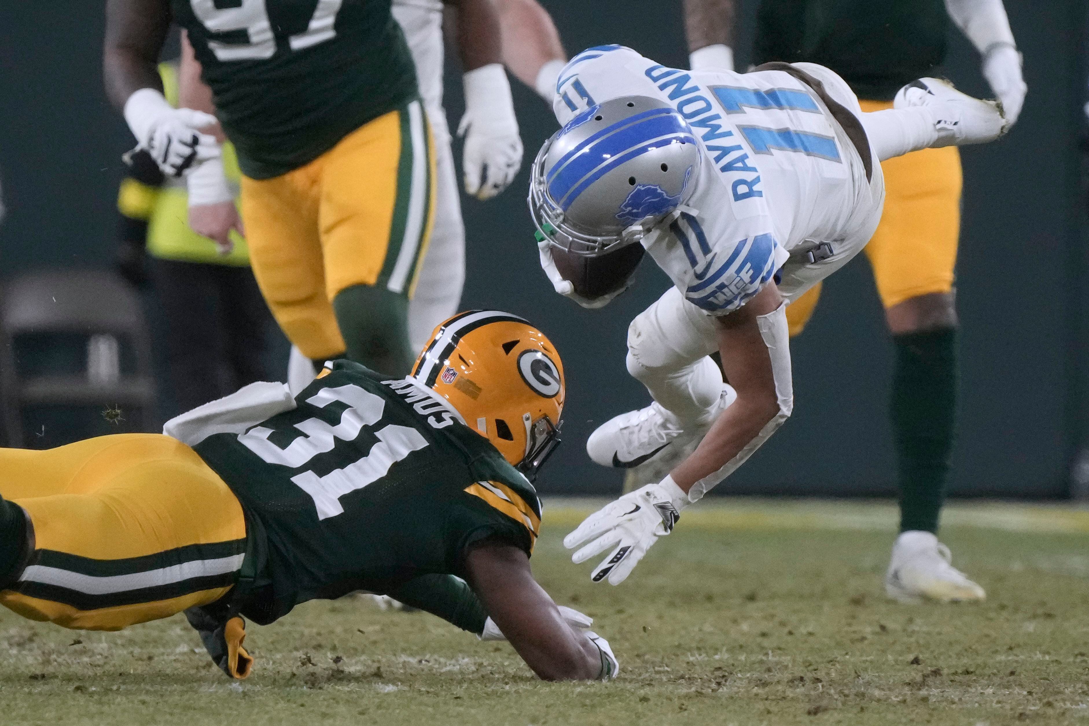 Packers miss playoffs by losing to Lions, 20-16