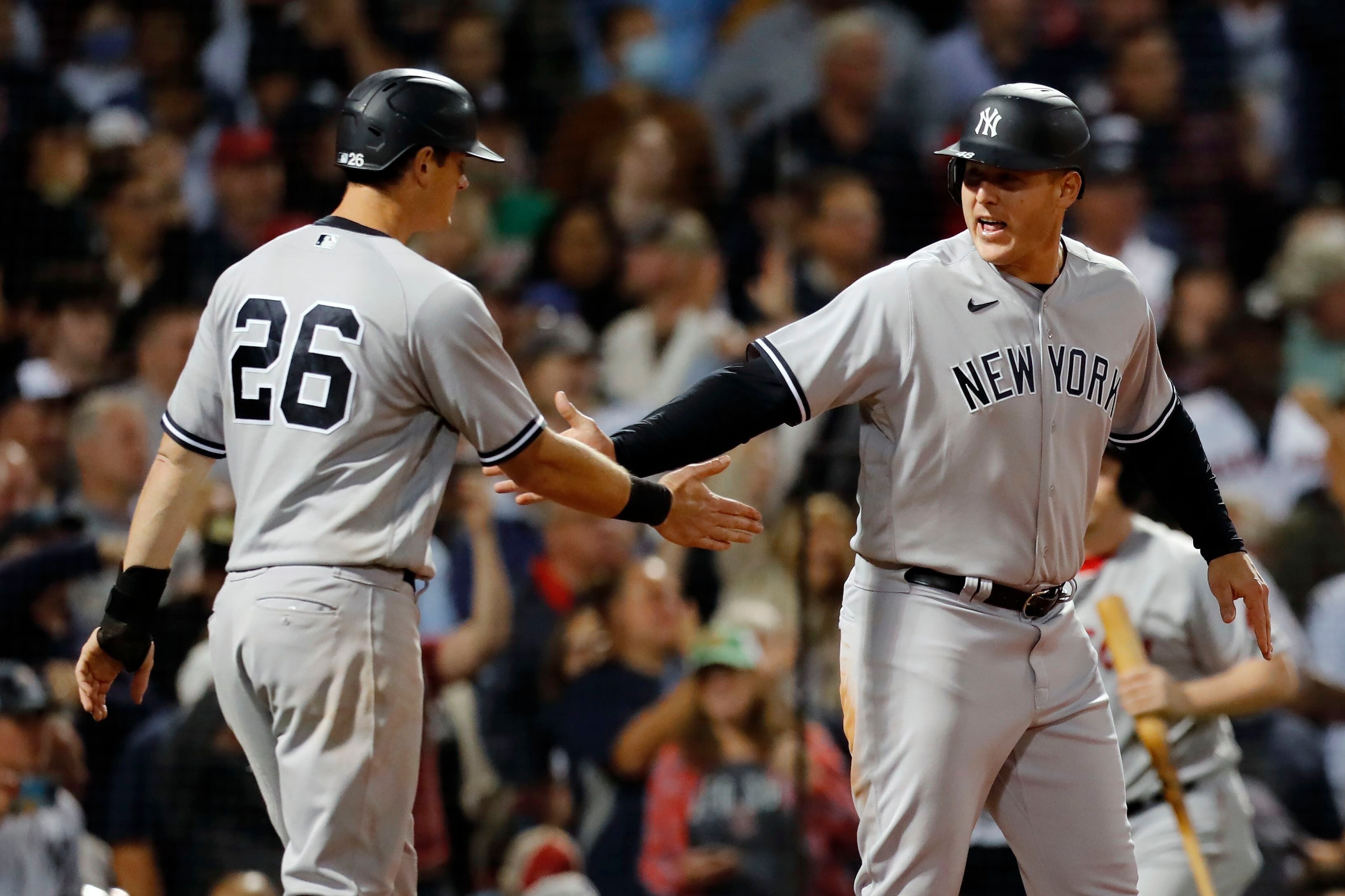 Yankees sweep, beat Red Sox 6-3 to take AL wild-card lead