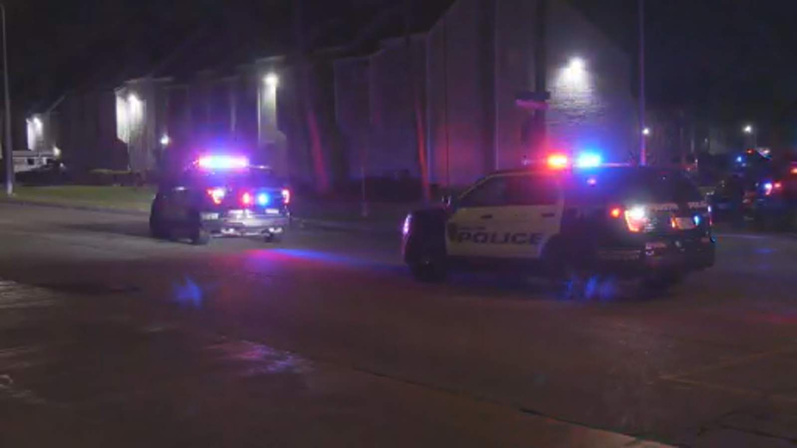 HPD: 2 teenagers shot in Sharpstown area