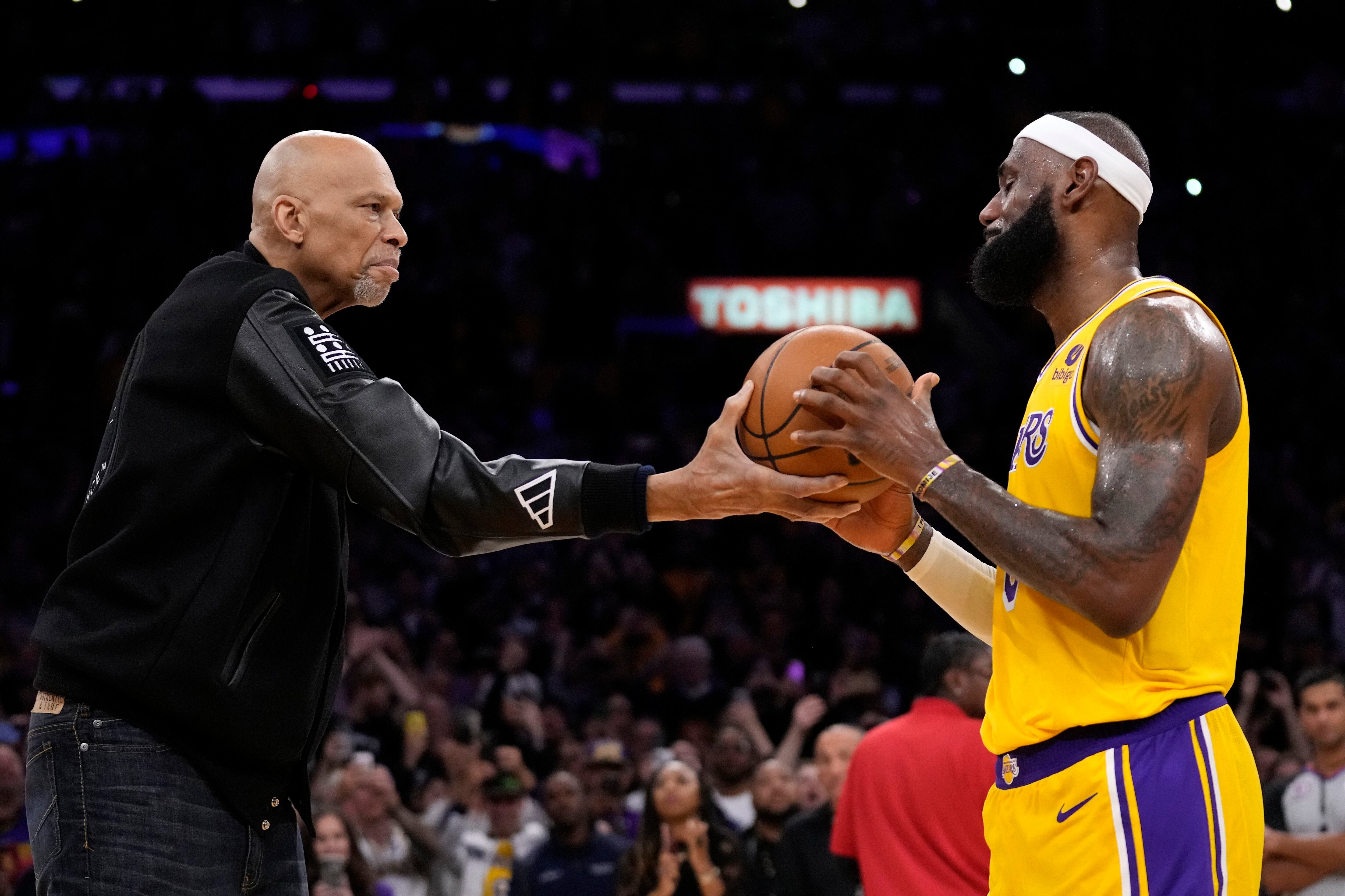 LeBron James scoring record tracker: Lakers star passes Kareem