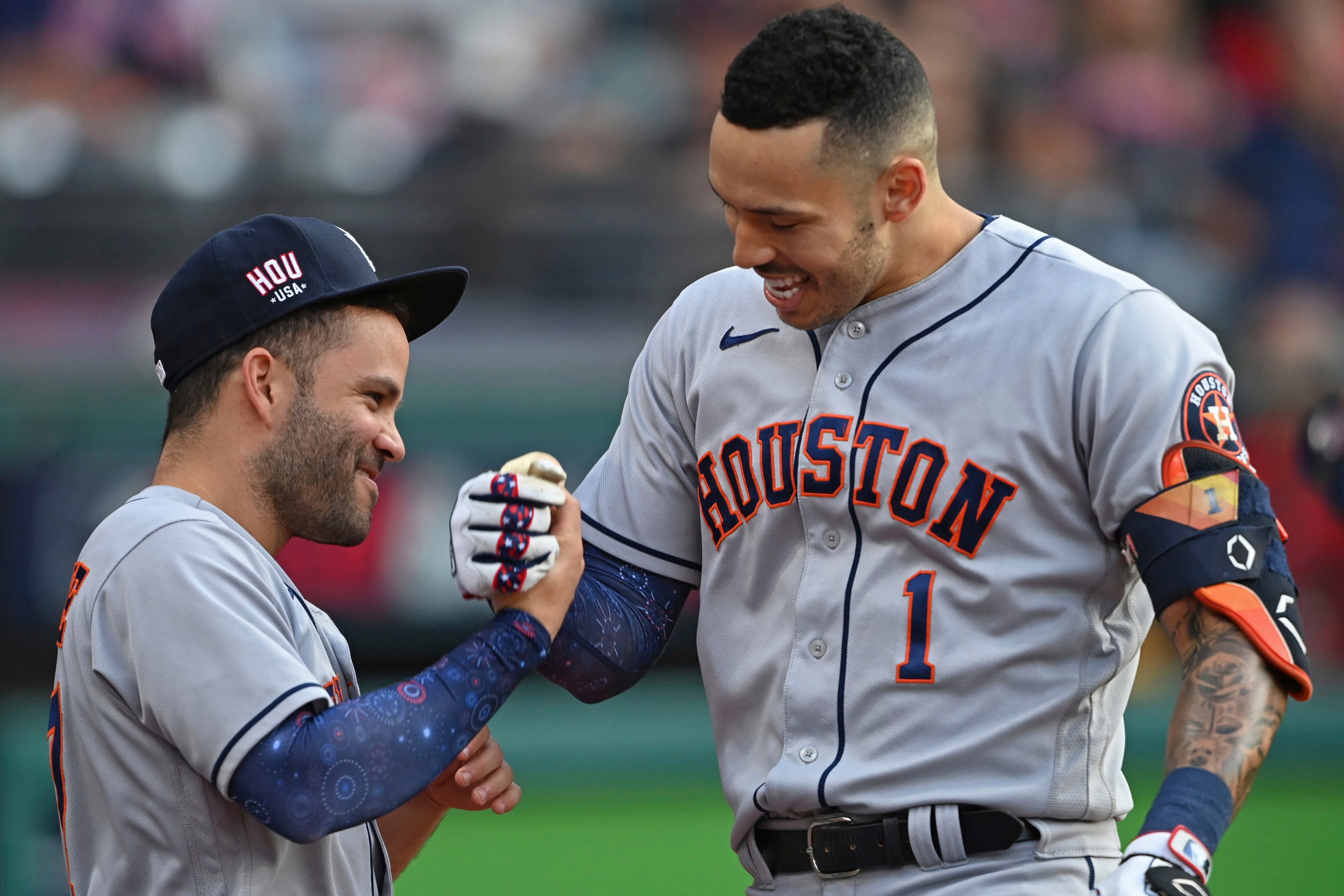 We're going to miss him': Astros' Altuve 'surprised' by Correa's signing  with Twins