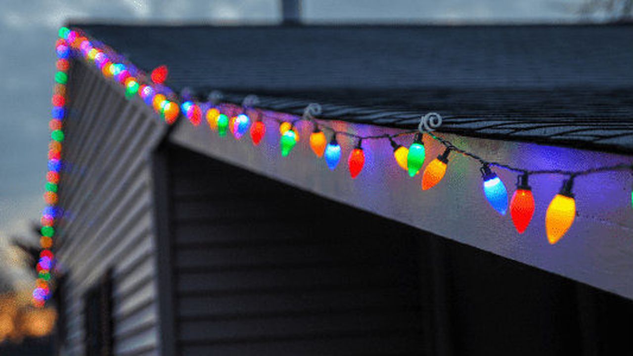 Attach Christmas Lights To Soffit at Jeremy Moll blog