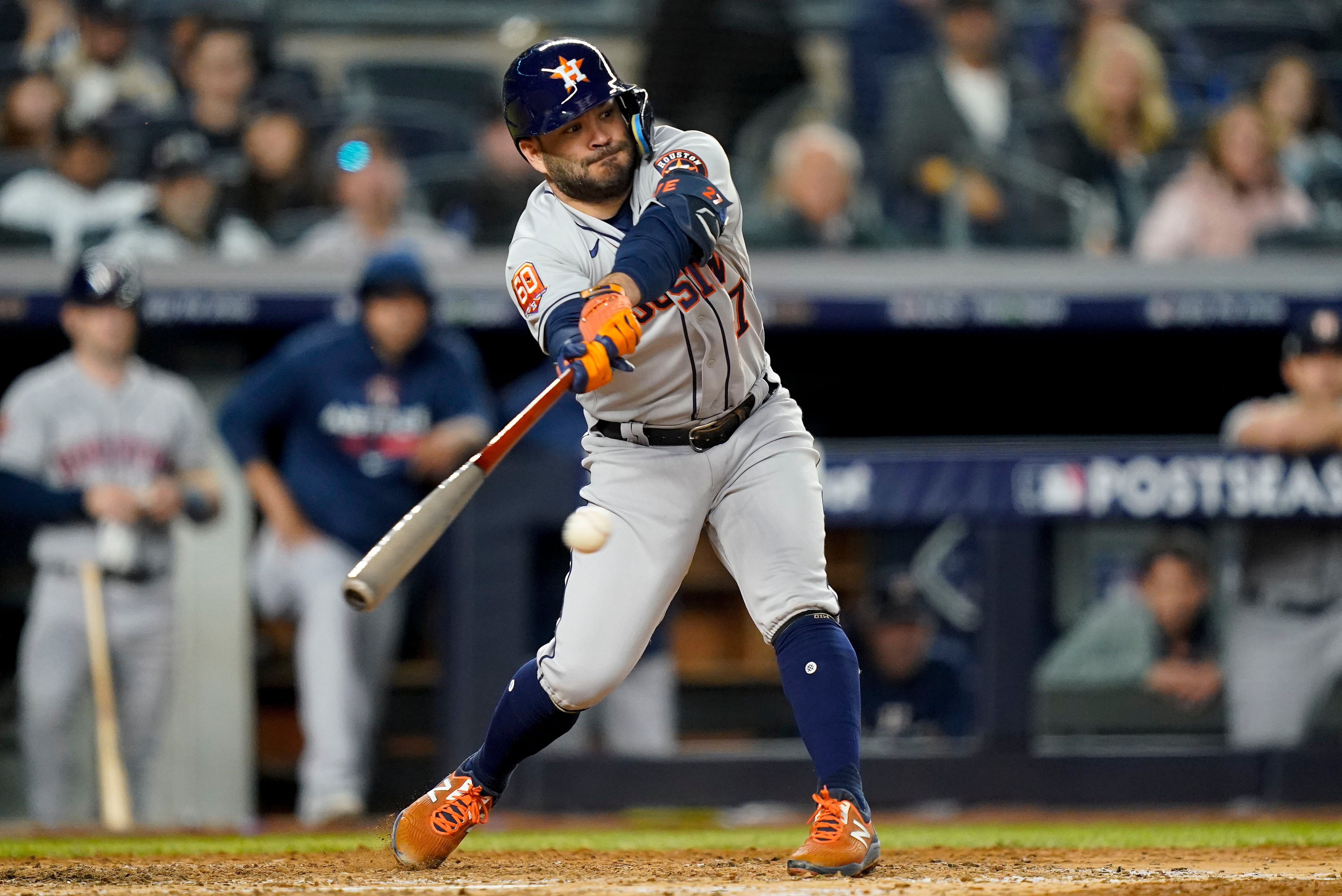 José Altuve, Astros ride emotional high following dust-up with