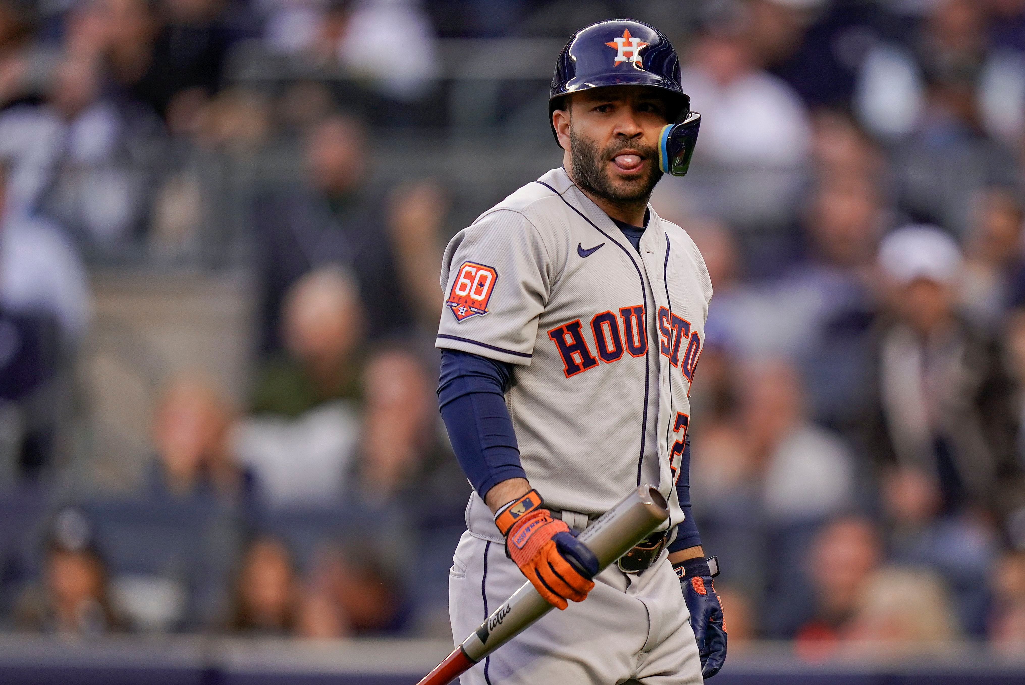 Jose Altuve hits 2-run HR to complete 1st cycle of his career, Astros crush  Red Sox 13-5 – KGET 17