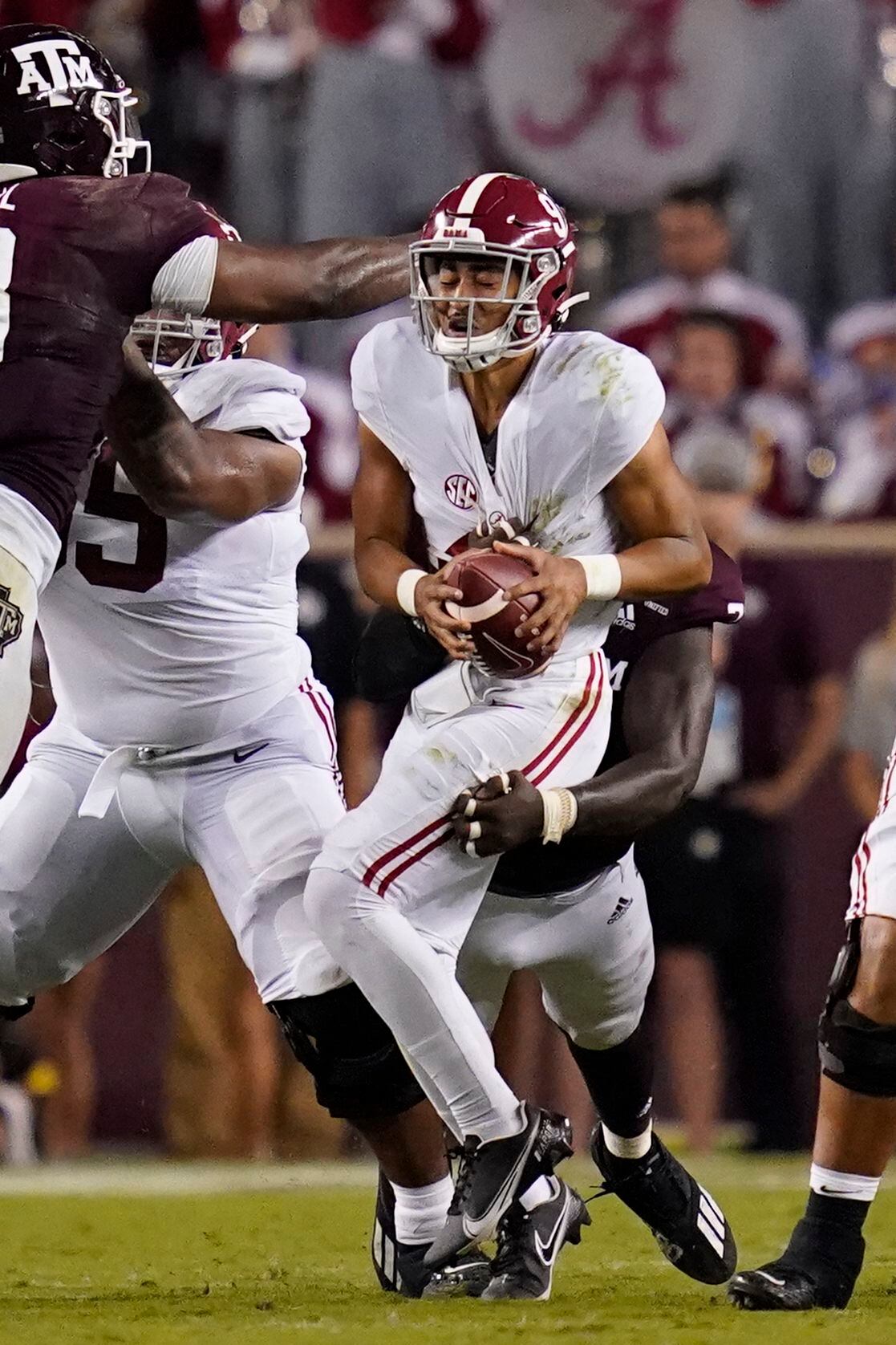 Texas A&M beats No. 1 Alabama 41-38 on last-play field goal