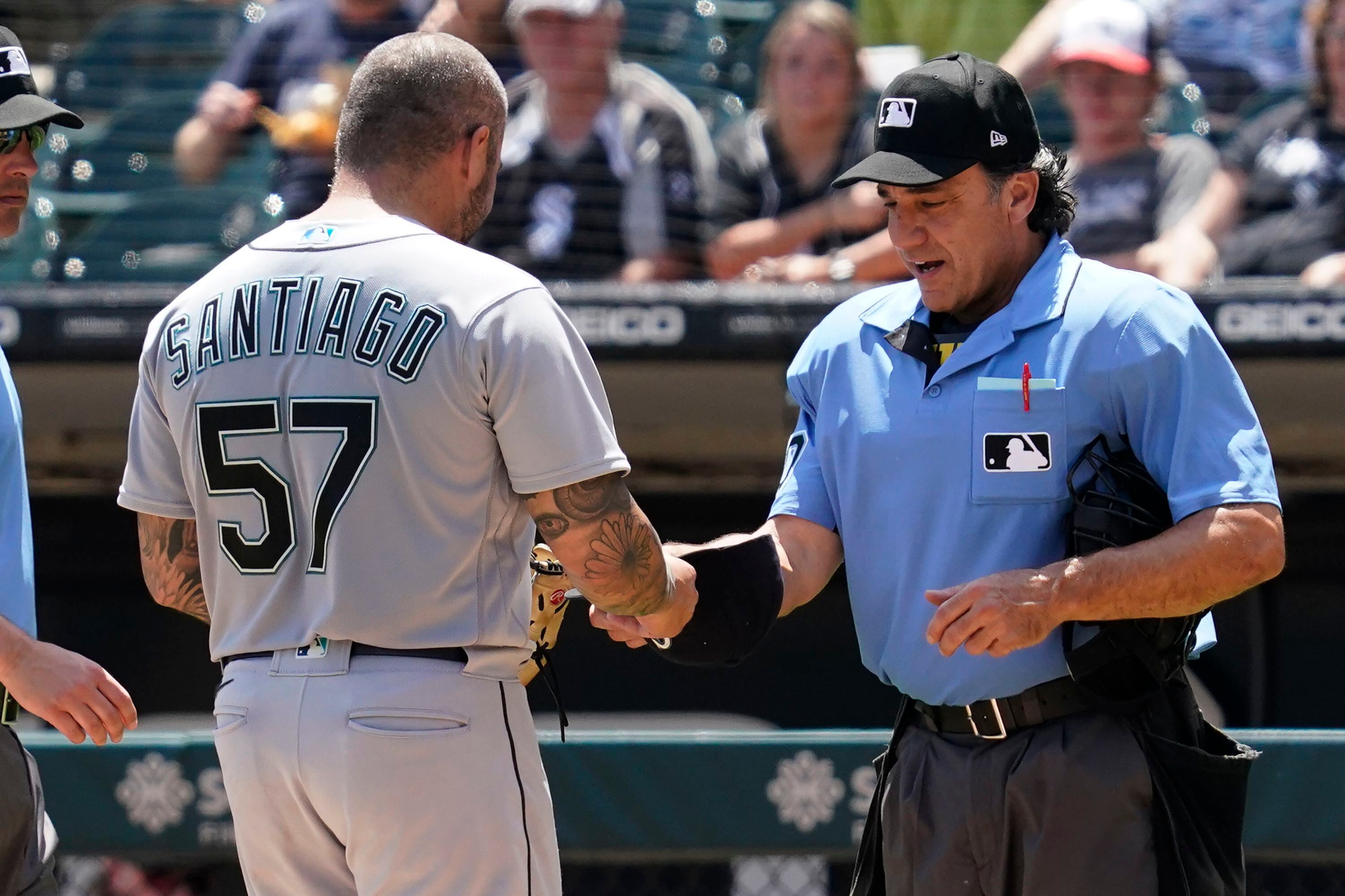 Boston Red Sox manager Terry Francona chats with pitcher Josh