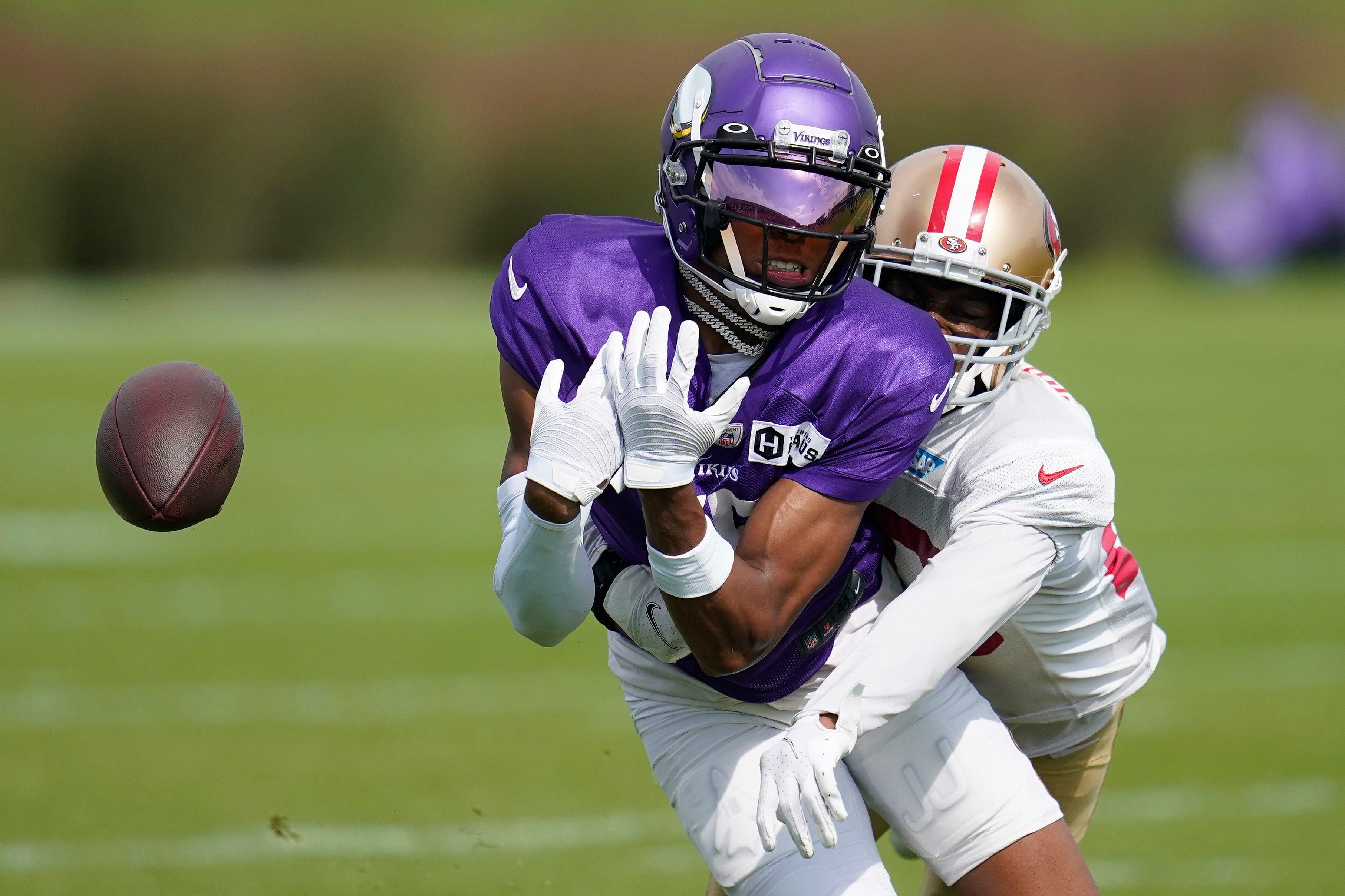 Vikings Trade Pitch Flips Danielle Hunter for Trey Lance