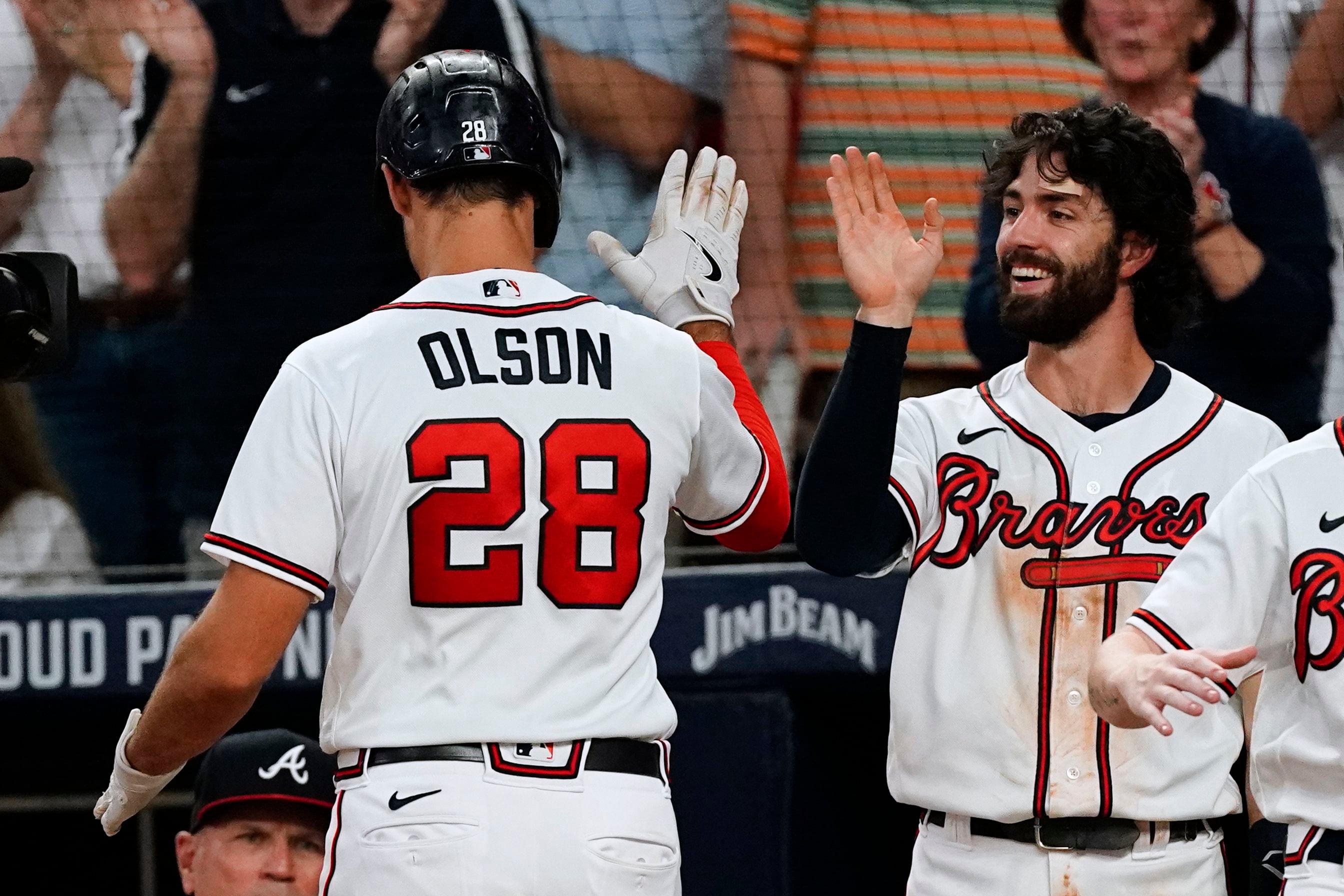 Long-Term Contracts Propel Atlanta Braves, Hinder The New York Yankees