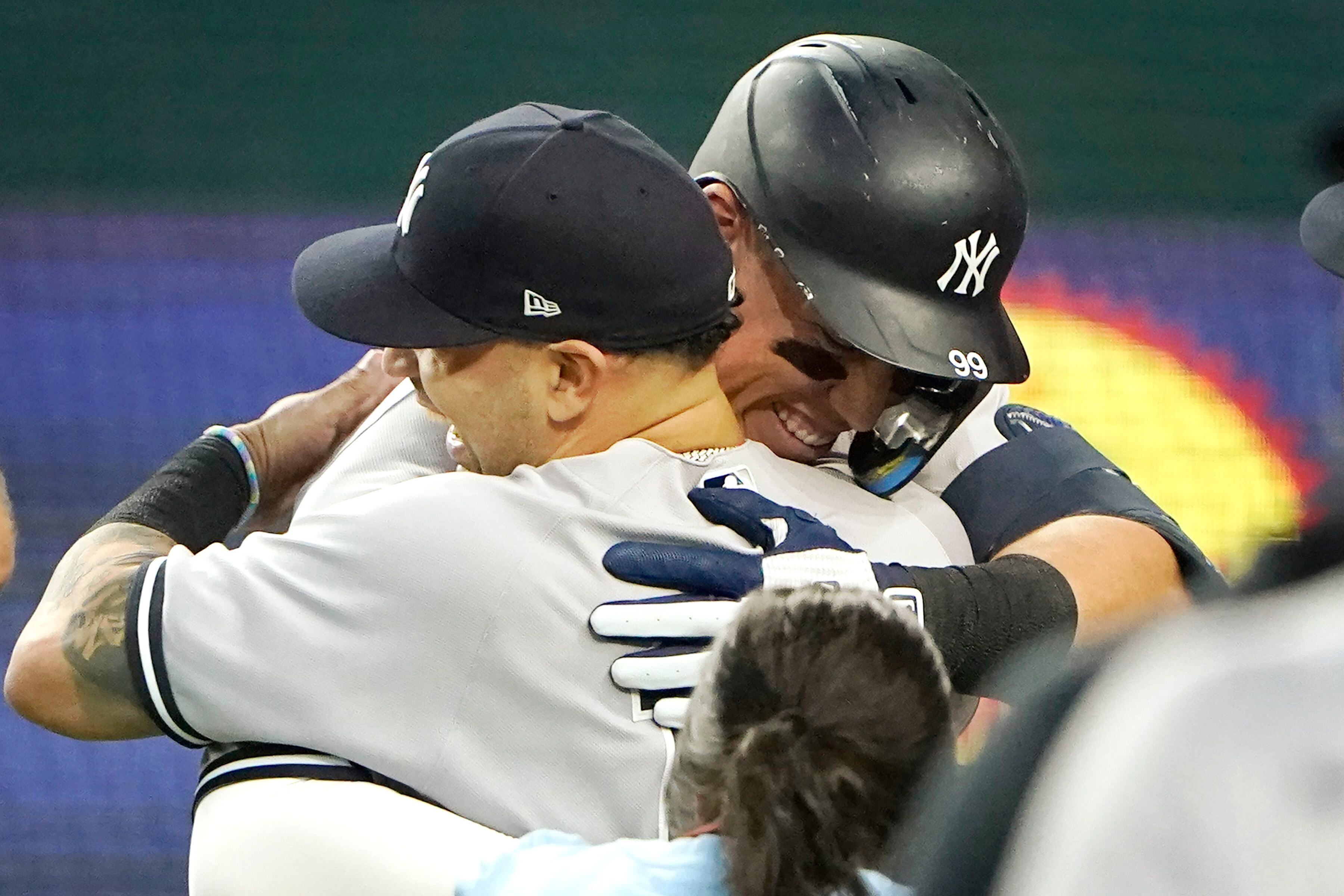 Aaron Judge rewrites Yankees' record books with 55th home run