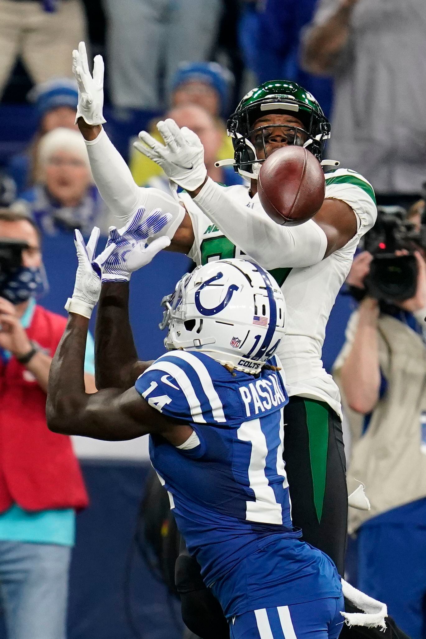 Indianapolis Colts optimistic S Khari Willis returns vs. Texans