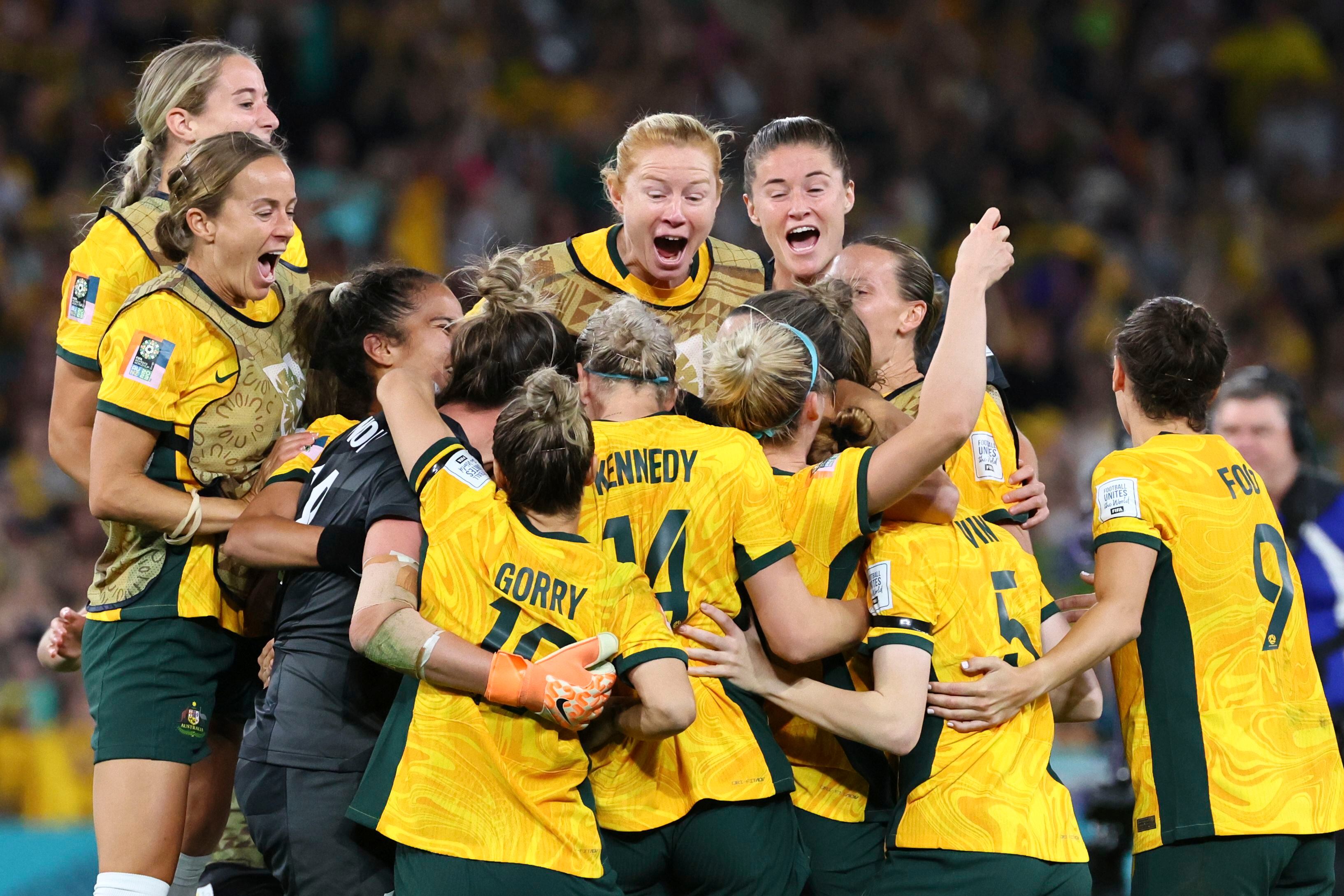 FIFA Women's World Cup 2023: Australia through to semi-finals after  dramatic penalty shootout win over France