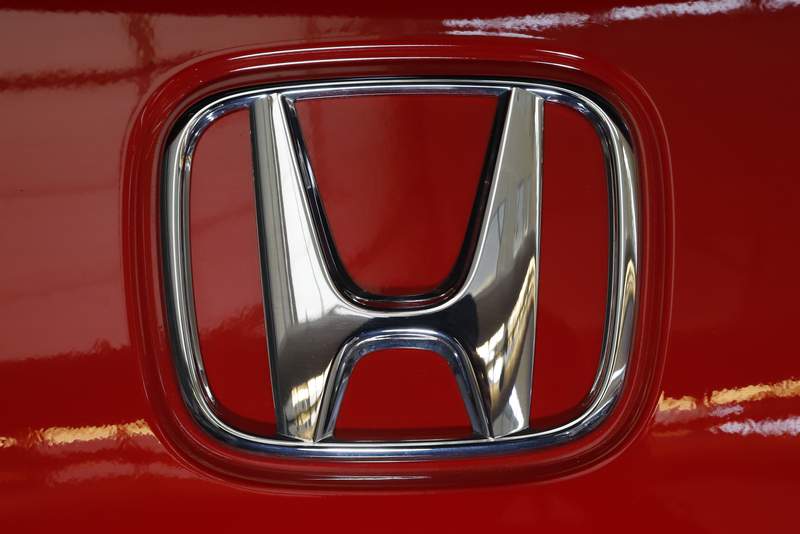 Honda changing course, will build its own electric vehicles