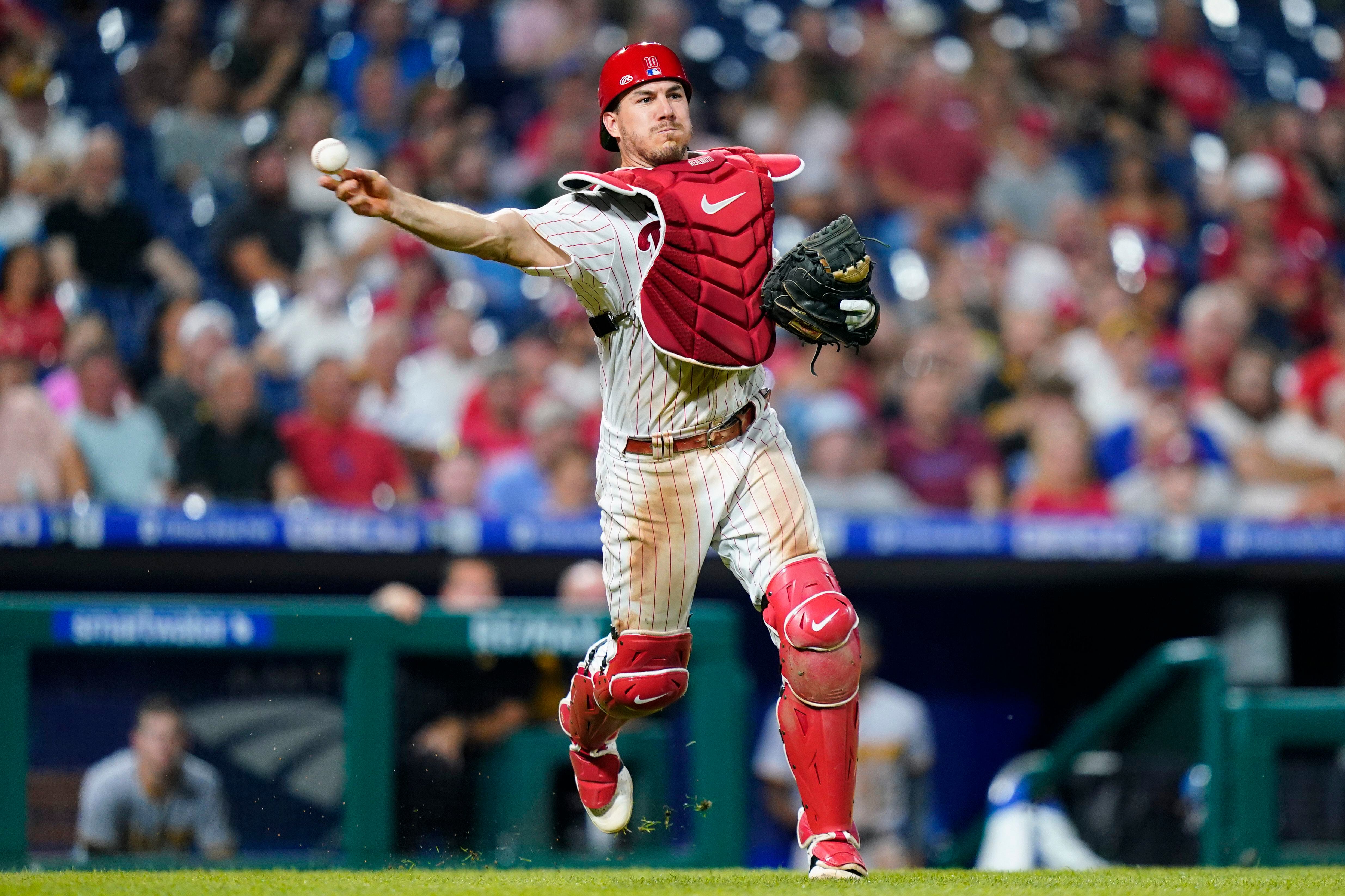 Harper drives in 2 in return to lineup, Phils beat Pirates