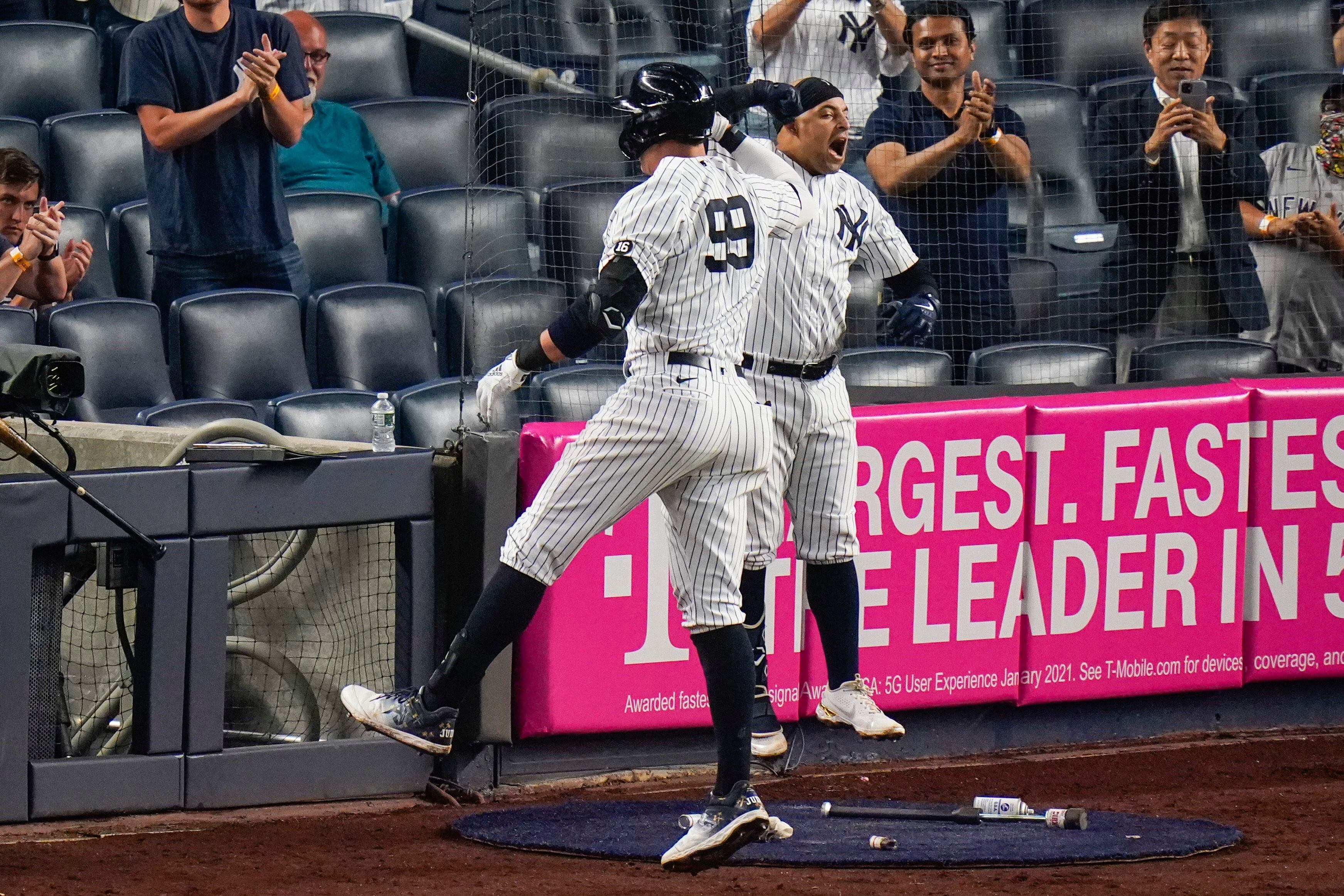 Rivalry renewed: Red Sox stop slide in Bronx, beat Yanks 5-2