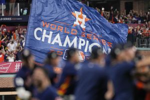 Astros fans painting Twitter orange with rabid reactions after World Series  win vs. Phillies