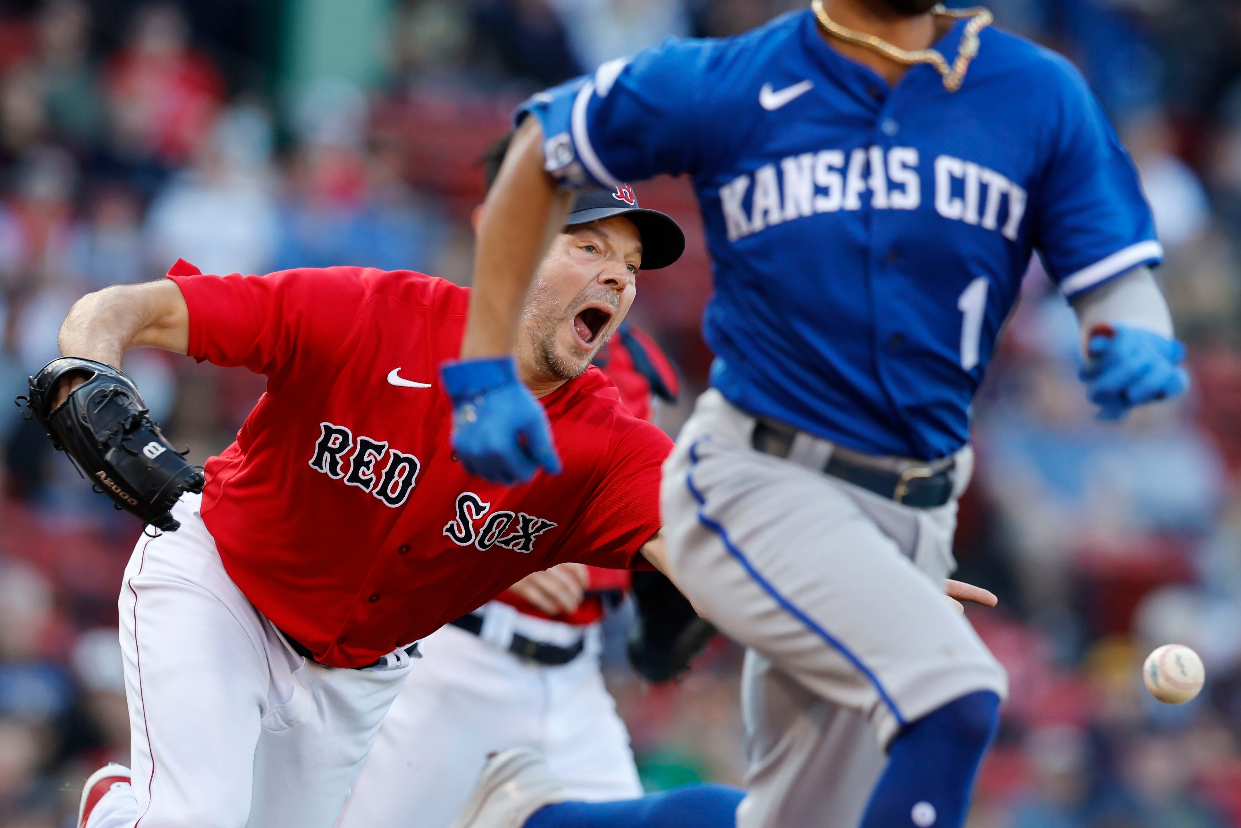 Royals pitcher Brady Singer led Florida to College World Series title