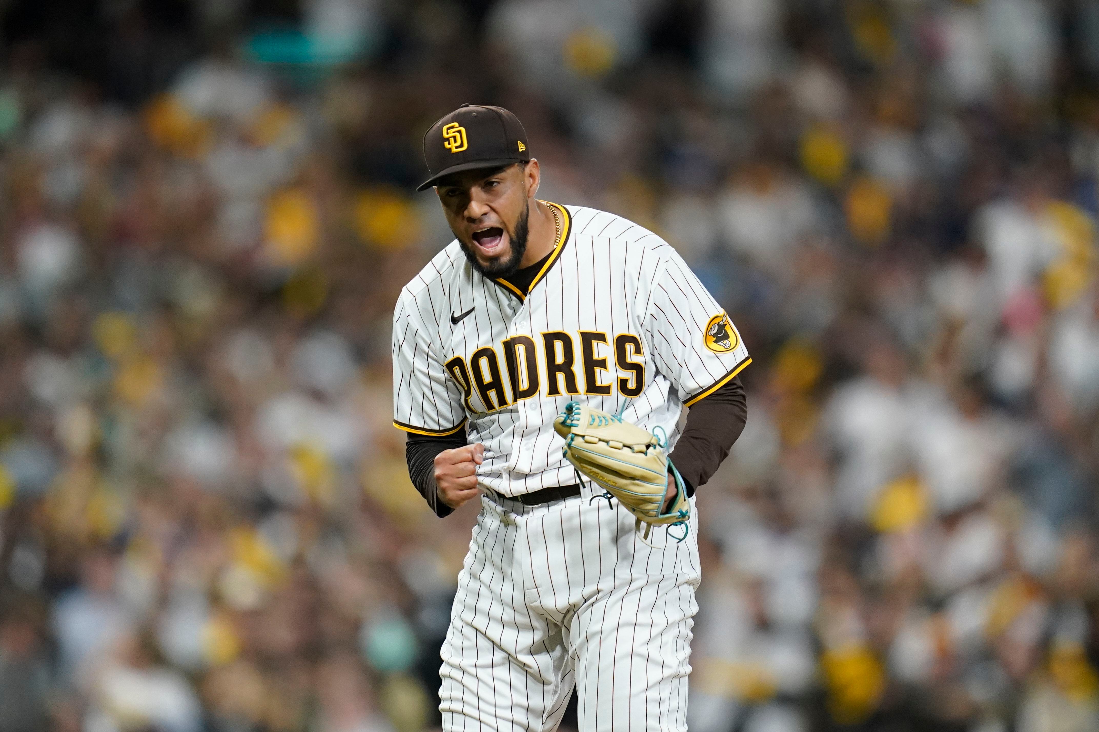 Blake Snell, Trent Grisham lead Padres over Dodgers to take 2-1 NLDS lead -  The Boston Globe