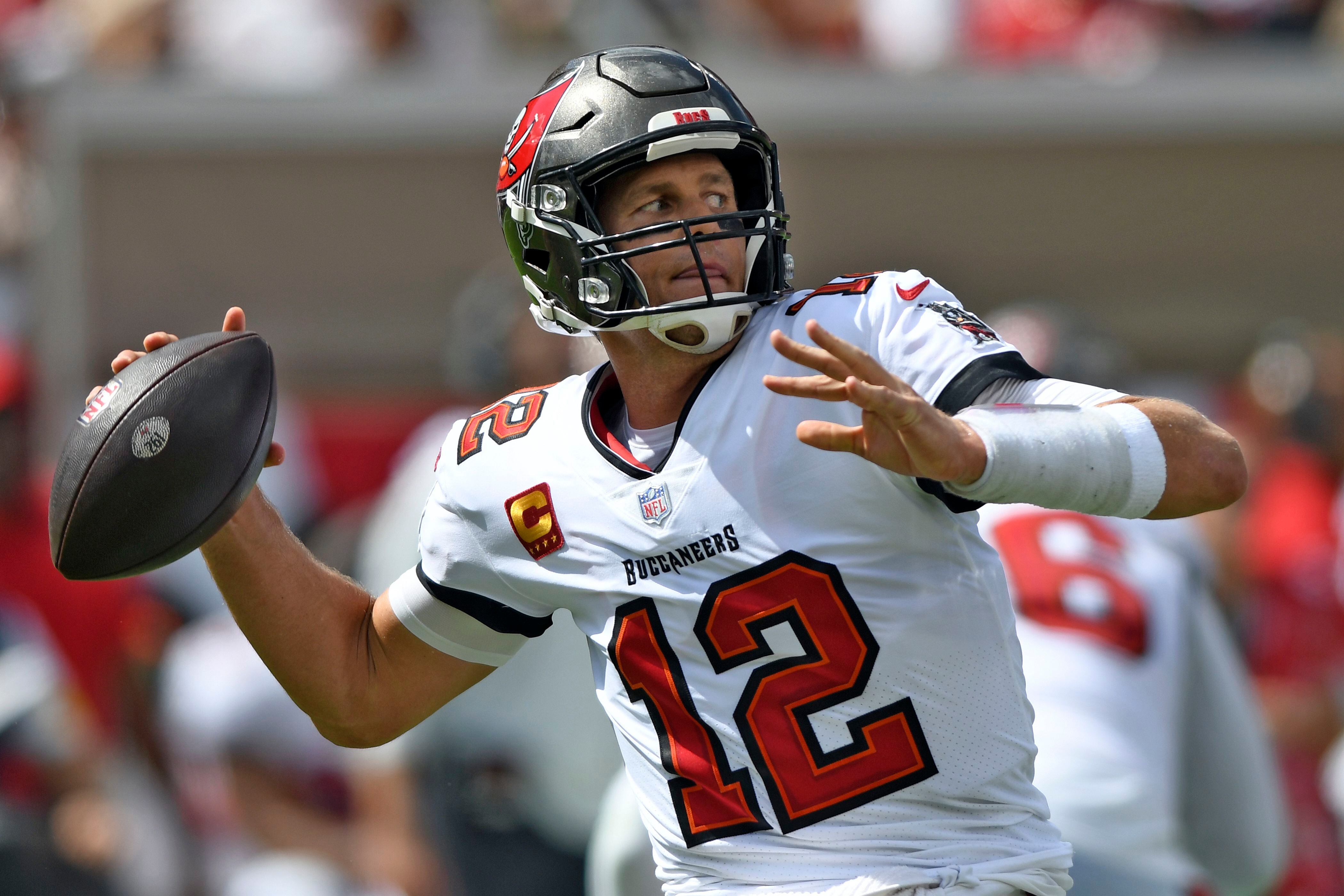 Panthers-Buccaneers Week 2 Thursday Night Game Delayed Due to Lightning and  Heavy Rain in the Area