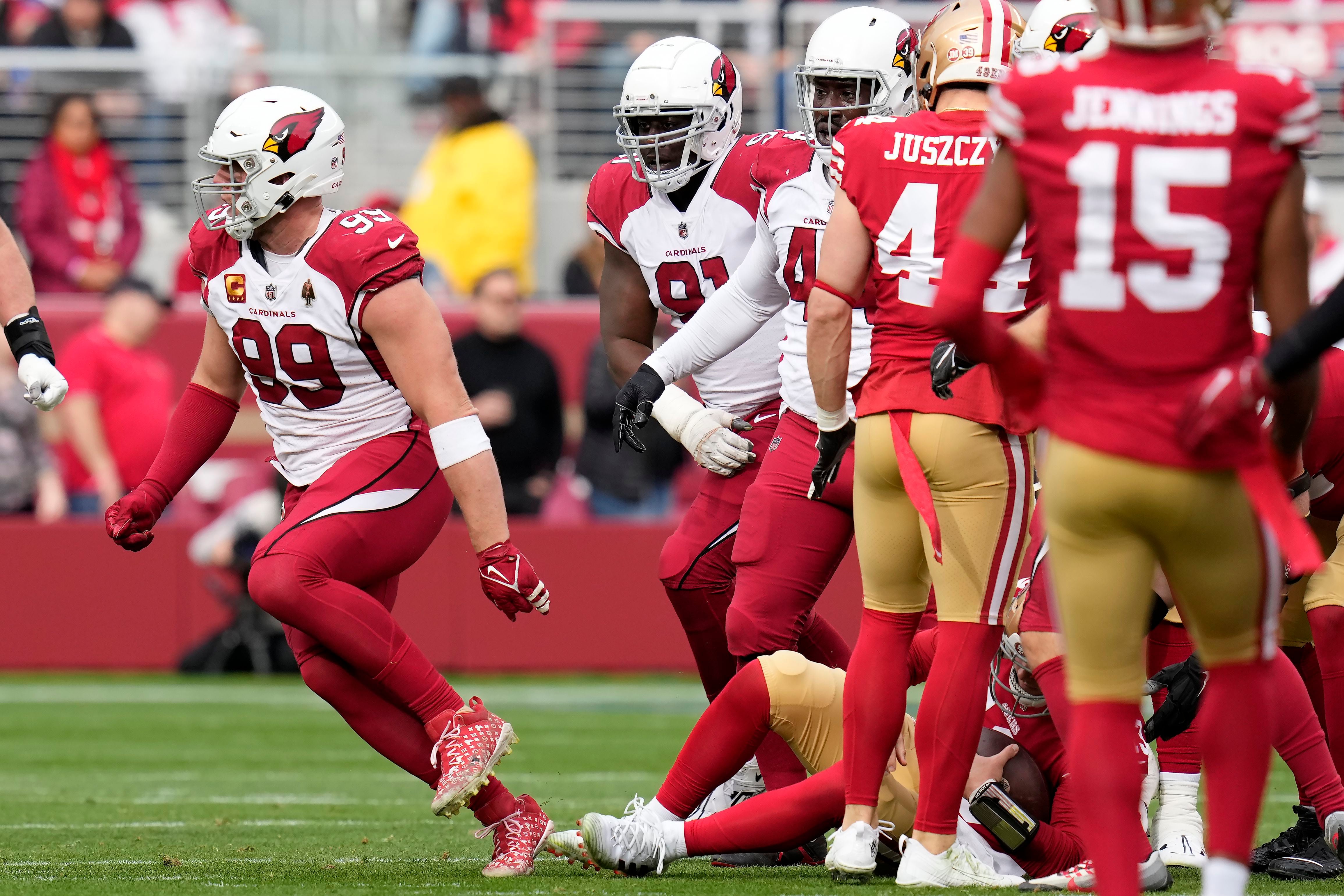 Purdy leads 49ers to 10th straight win, 38-13 over Cardinals