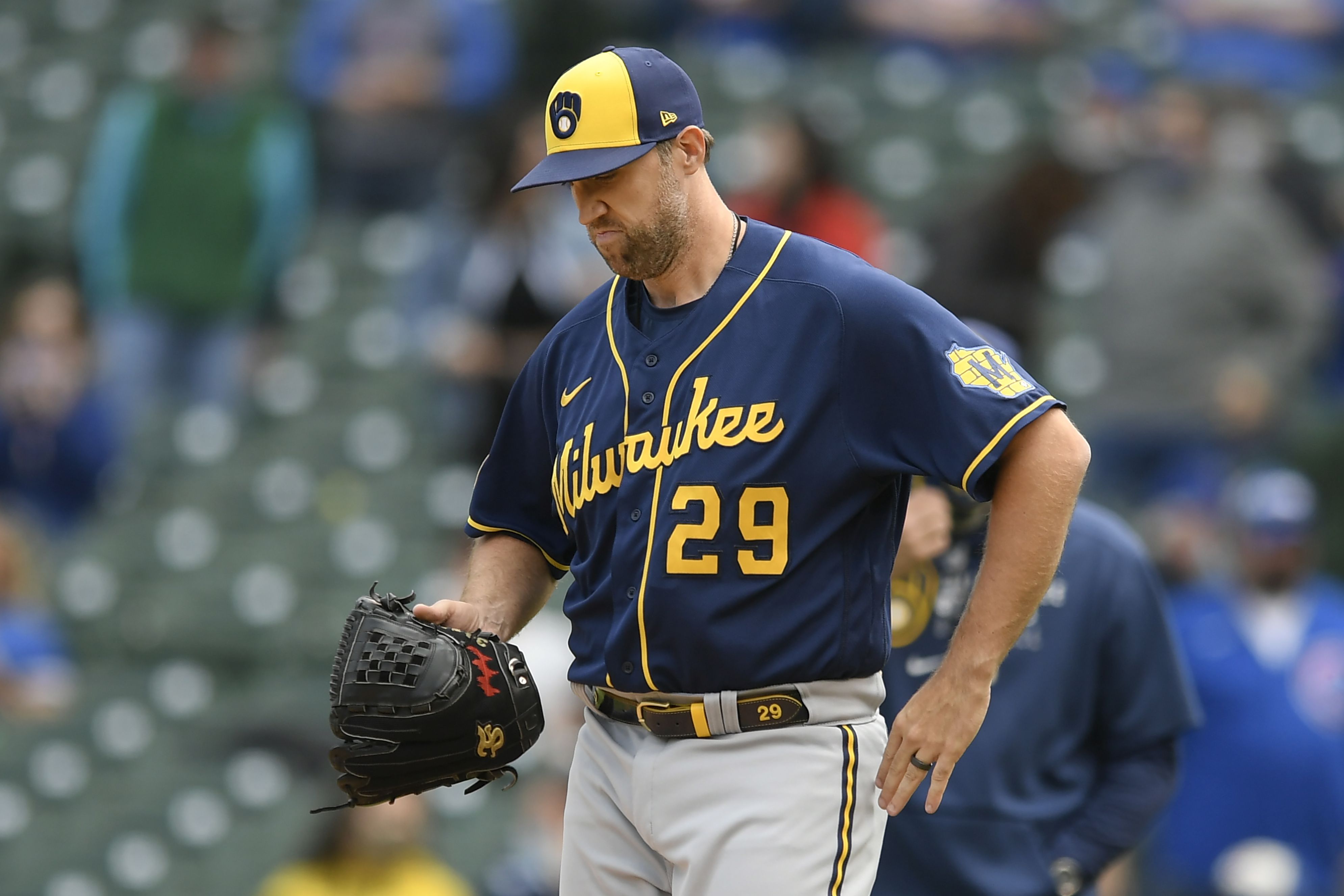 Milwaukee Brewers activate Kolten Wong, place Jace Peterson on