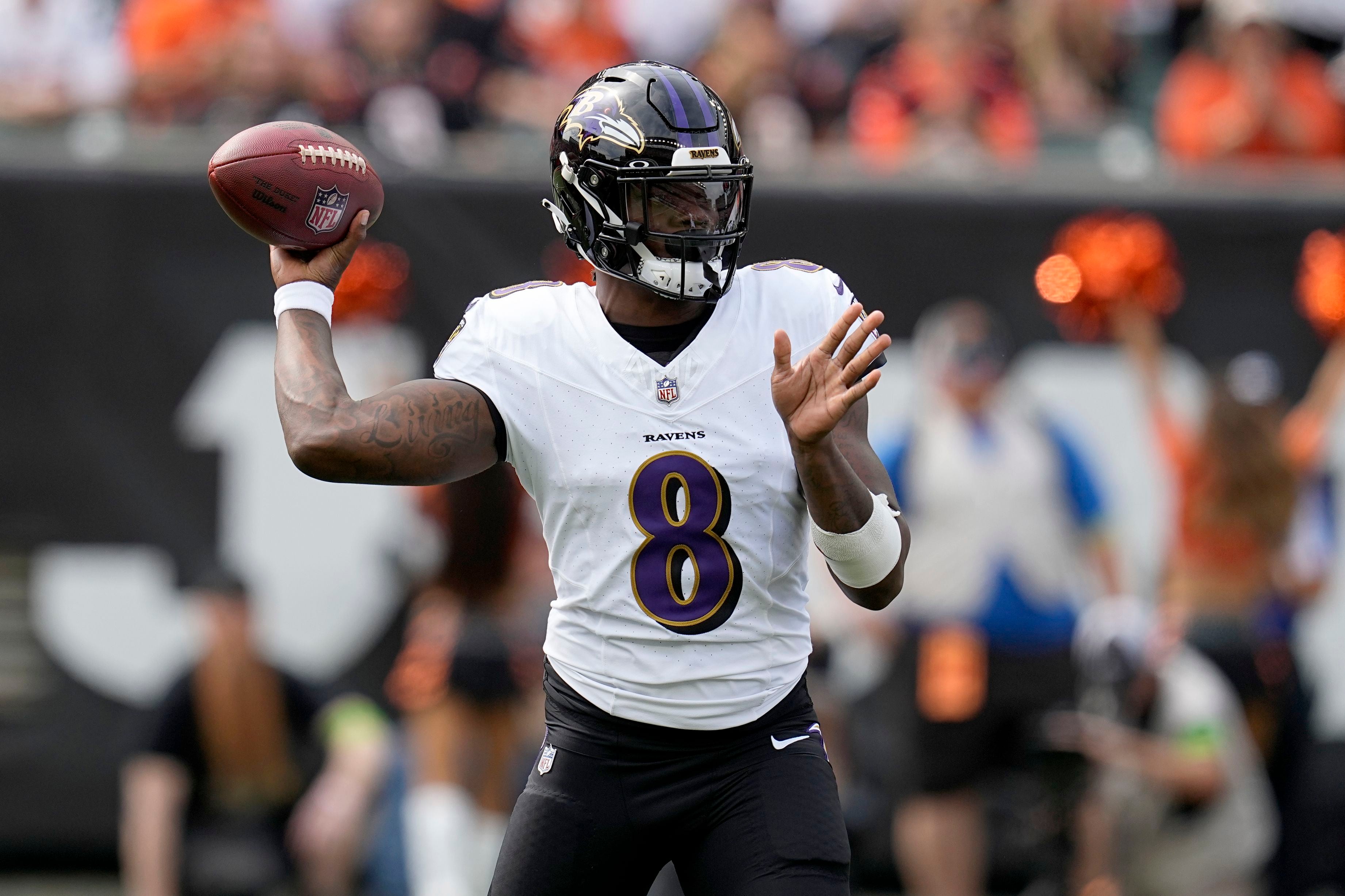 PFF stats Lamar Jackson's first NFL start, Gus Edwards Jr