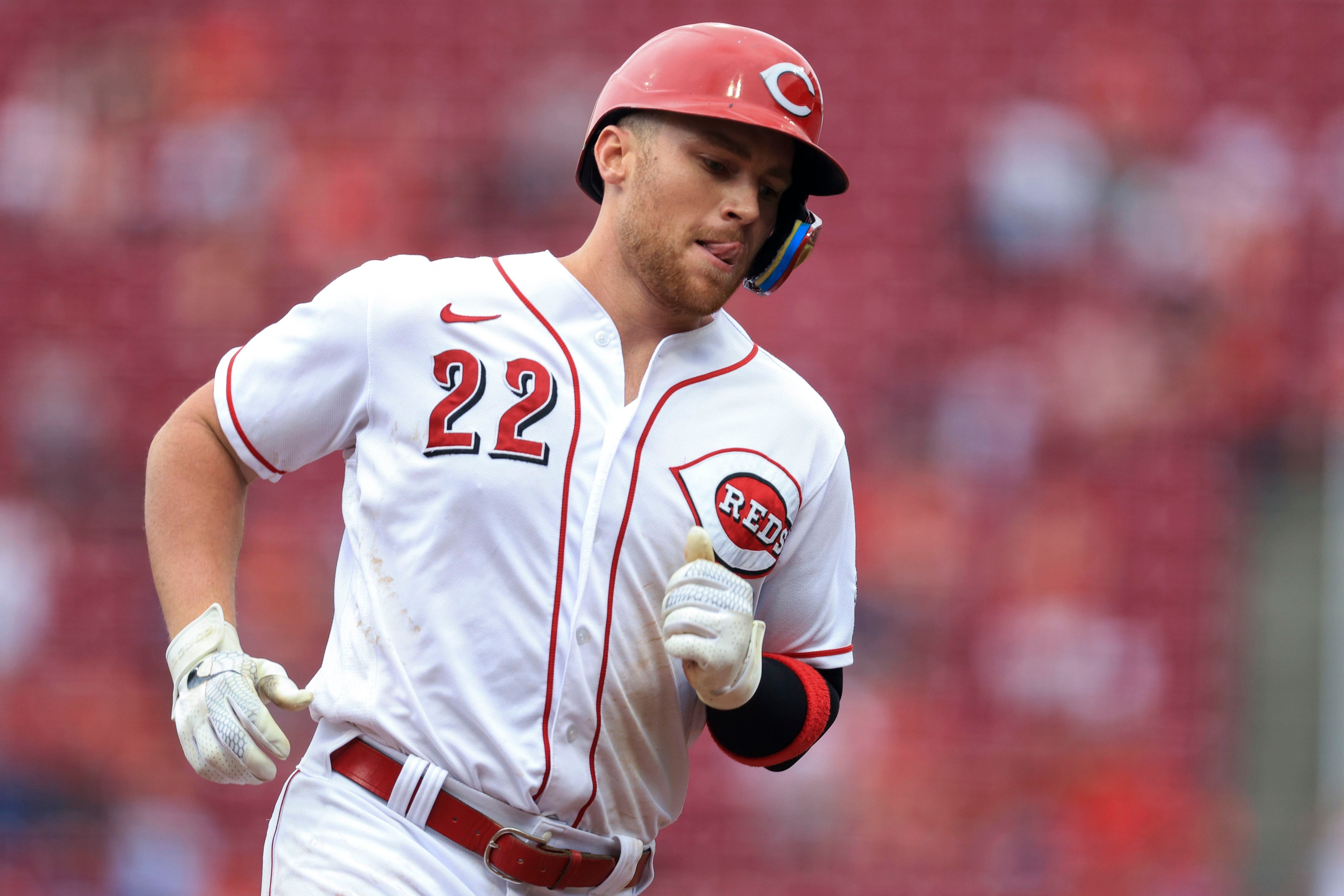 Kolozsvary scores on game-ending balk as Reds beat Rays 2-1