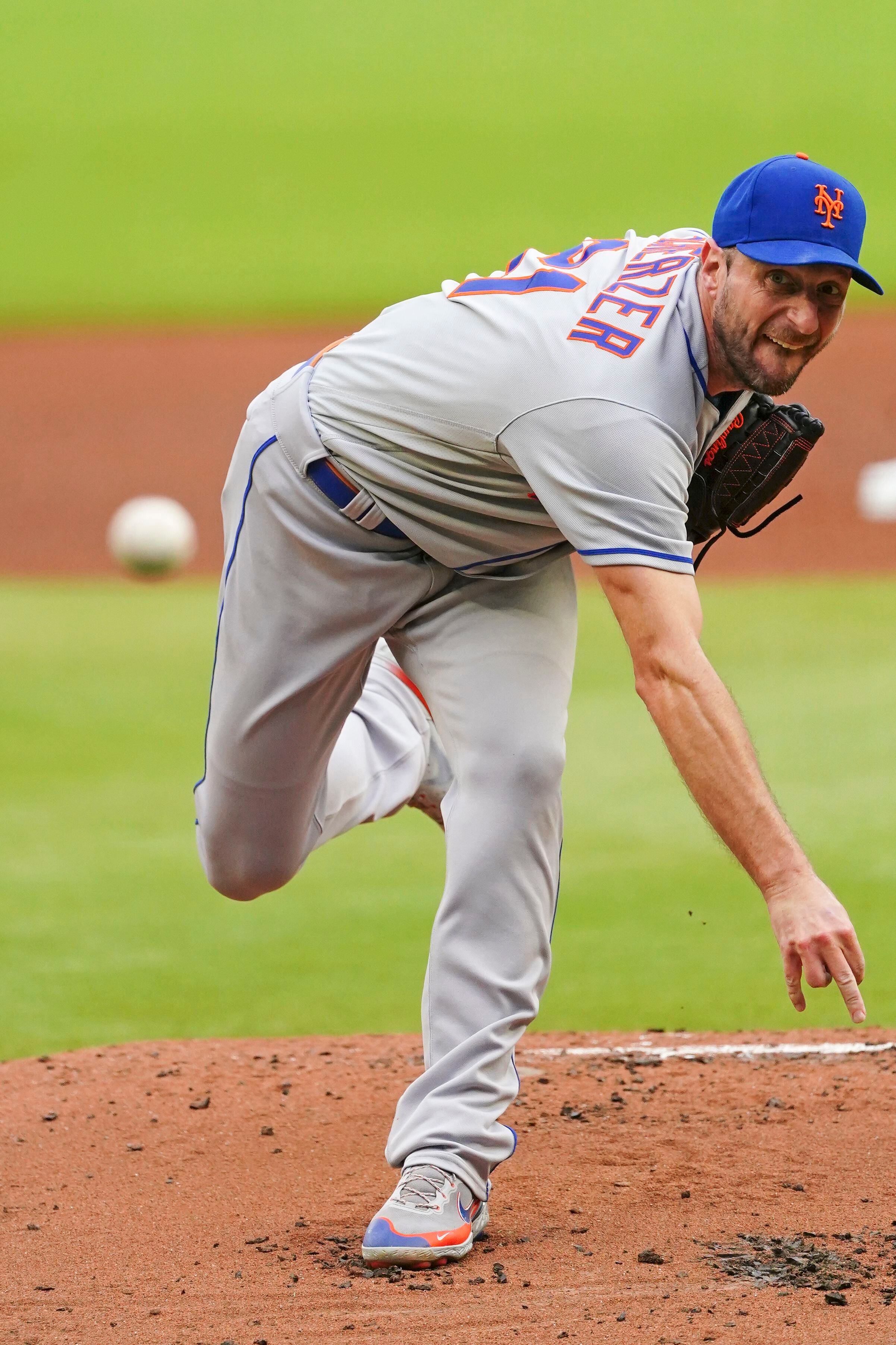 Mets wait to see when Scherzer pitches; deGrom 'frustrated