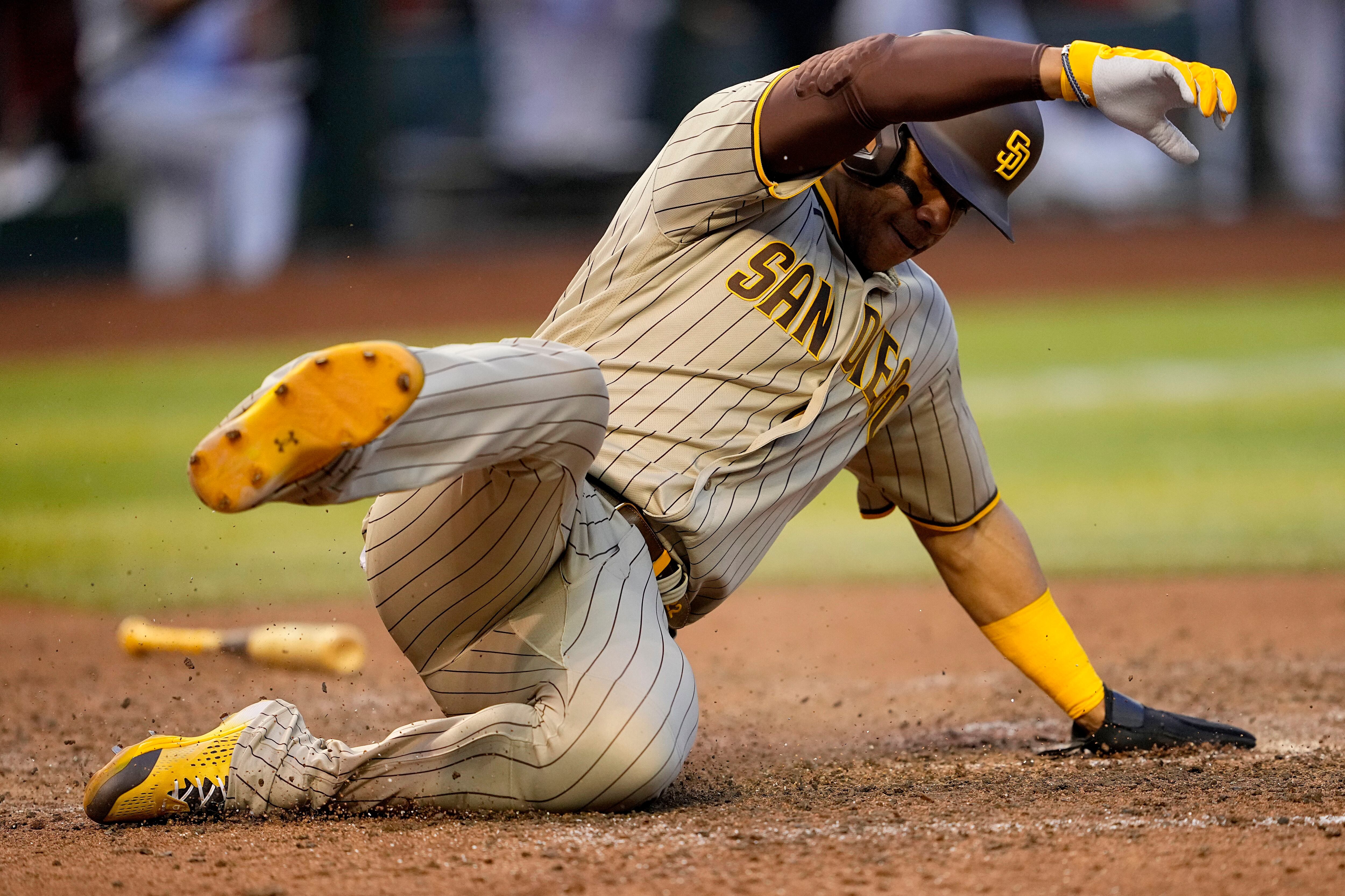 Padres pitcher Joe Musgrove out for at least 2 weeks after breaking toe