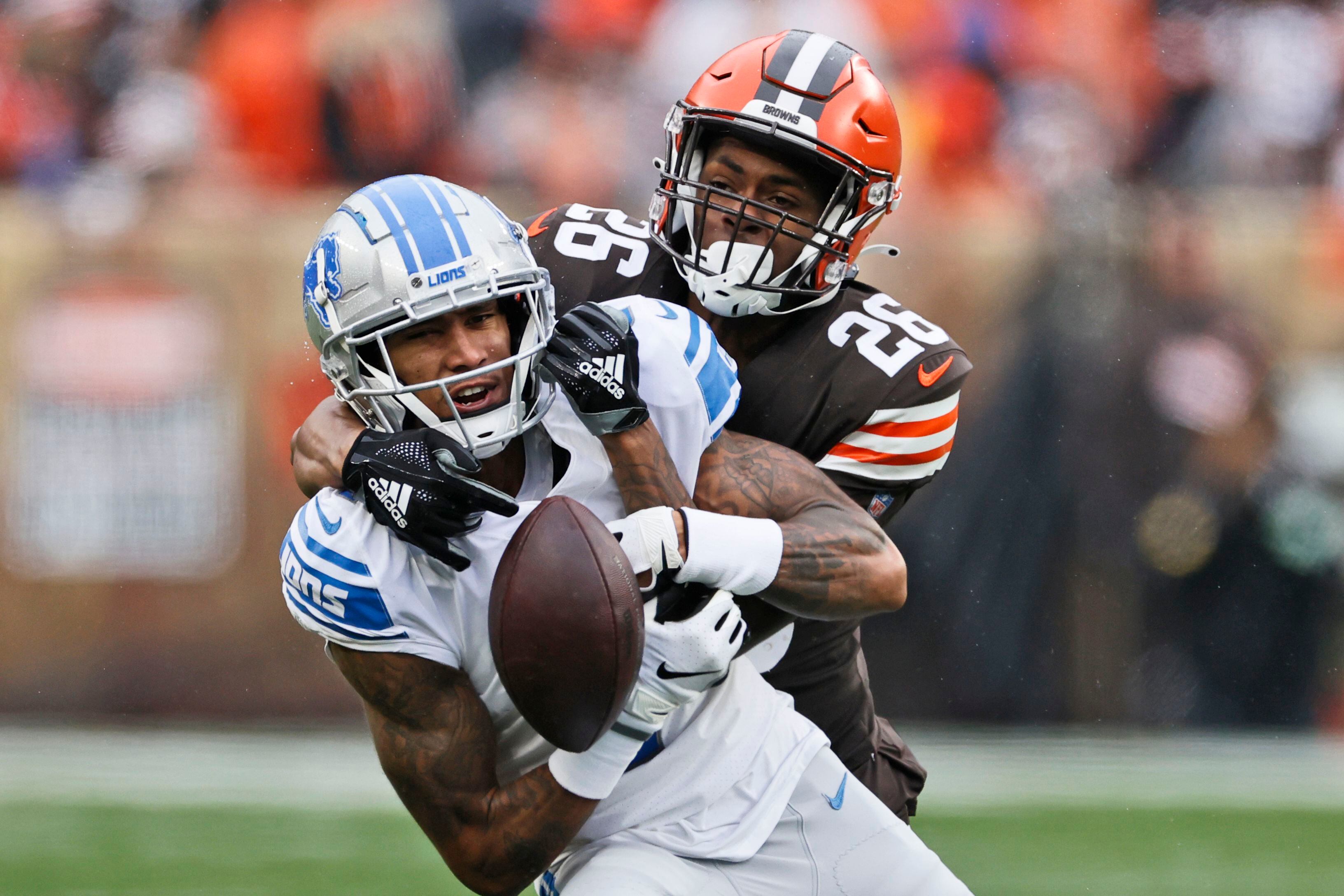 Chubb runs for 130, Browns hold off winless Lions 13-10