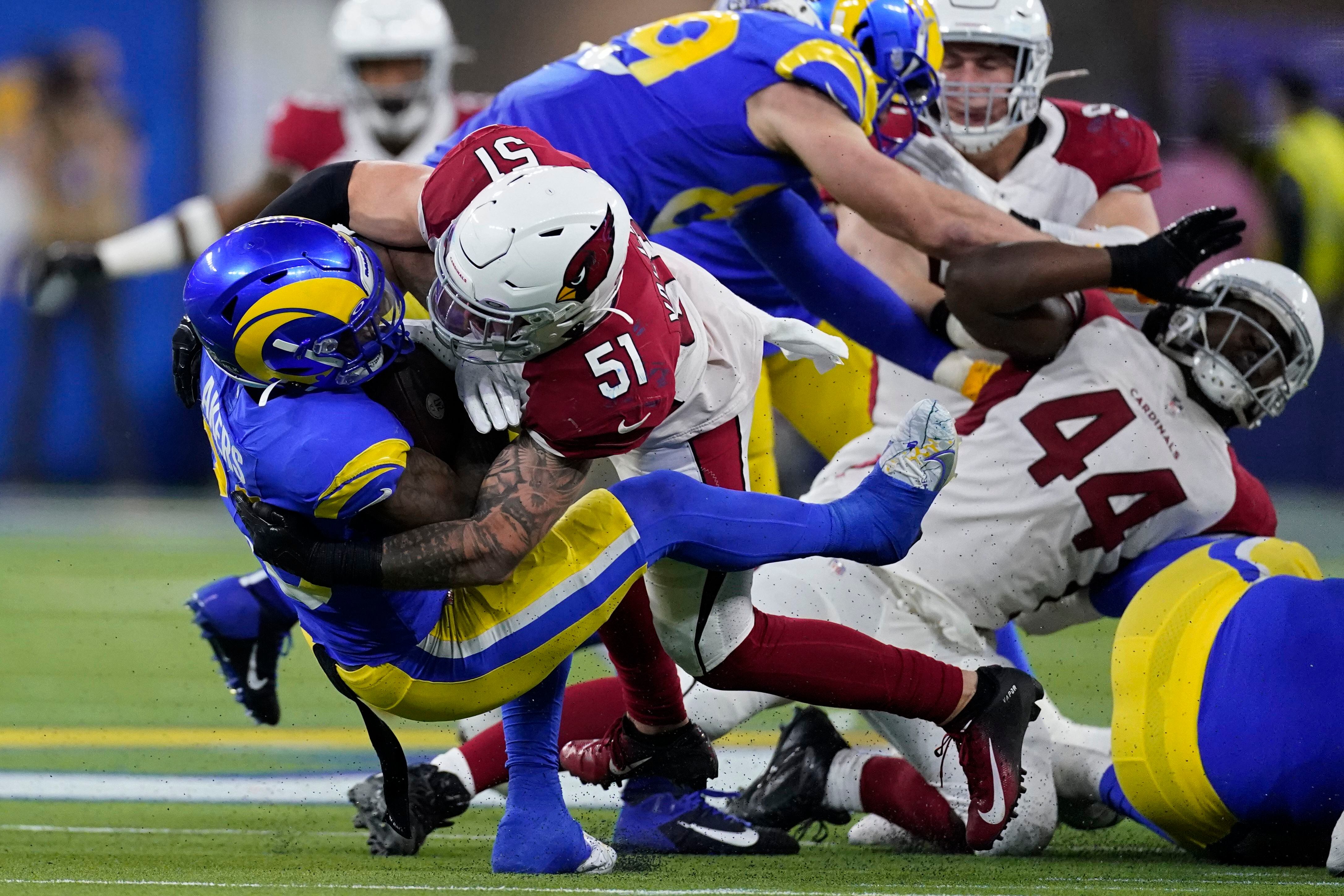 Von Miller has six tackles, sack as Rams beat Cardinals 34-11 in