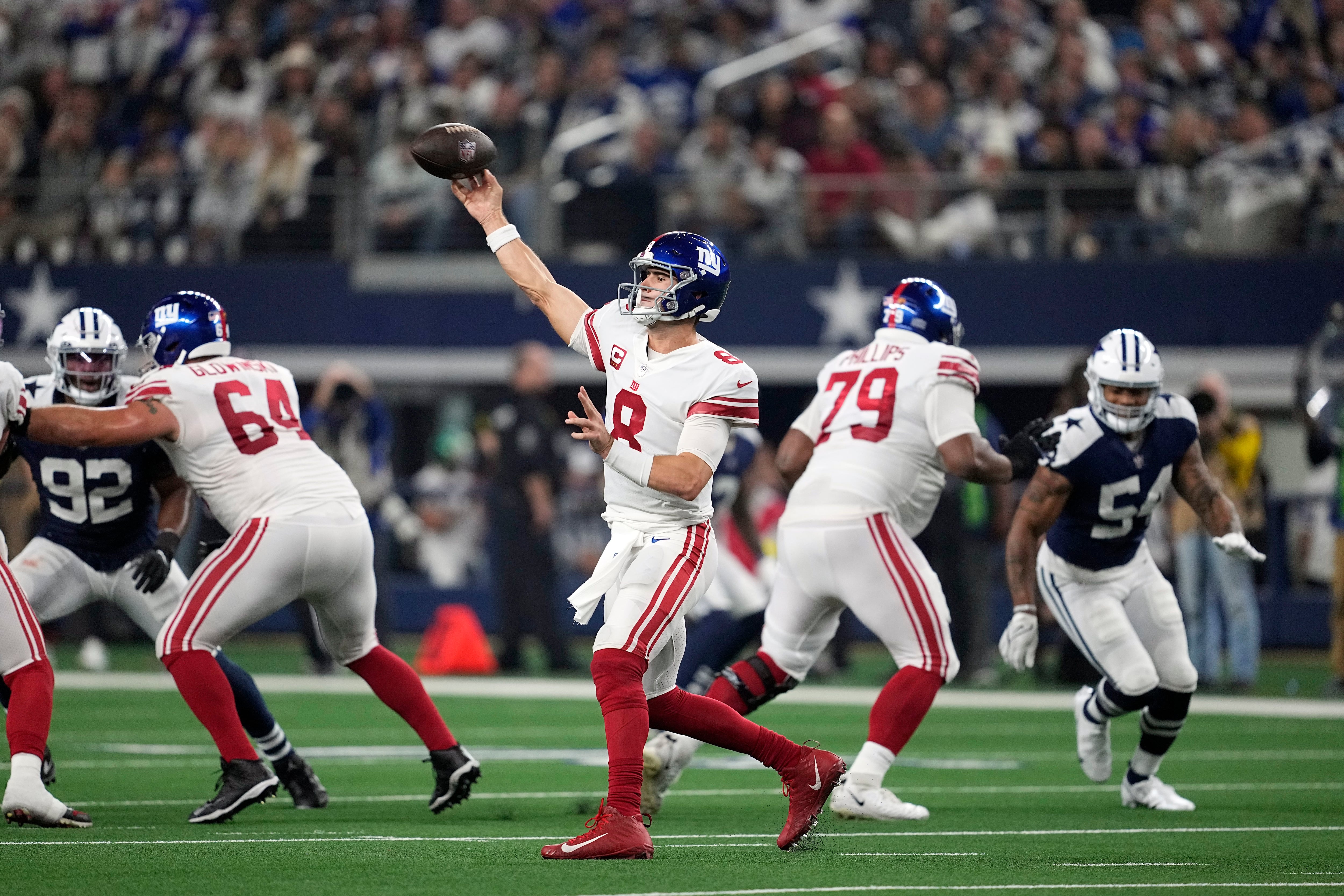 Cowboys beat Giants 28-20 in Thanksgiving game