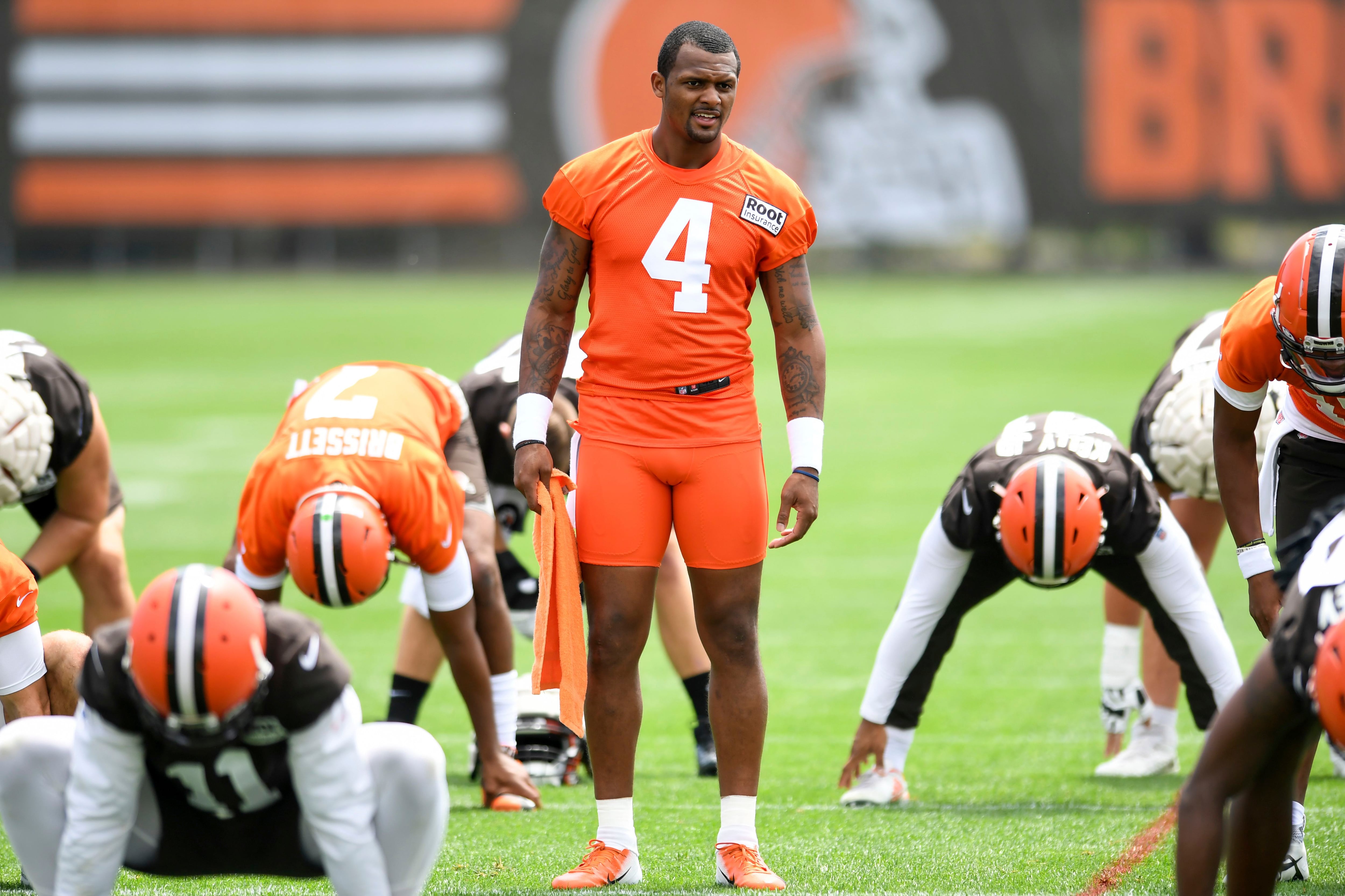 AP source: Deshaun Watson changes mind, joining Browns - KESQ