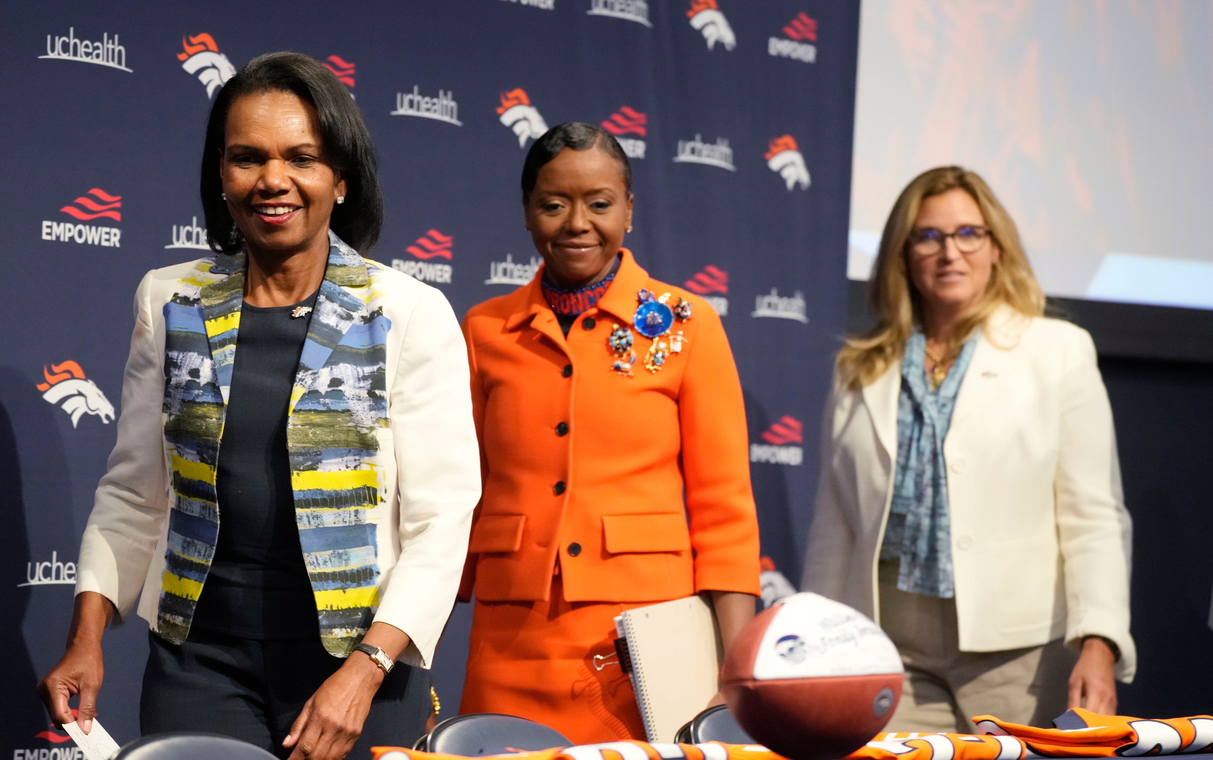 NFL owners unanimously approve sale of the Denver Broncos to the  Walton-Penner family 