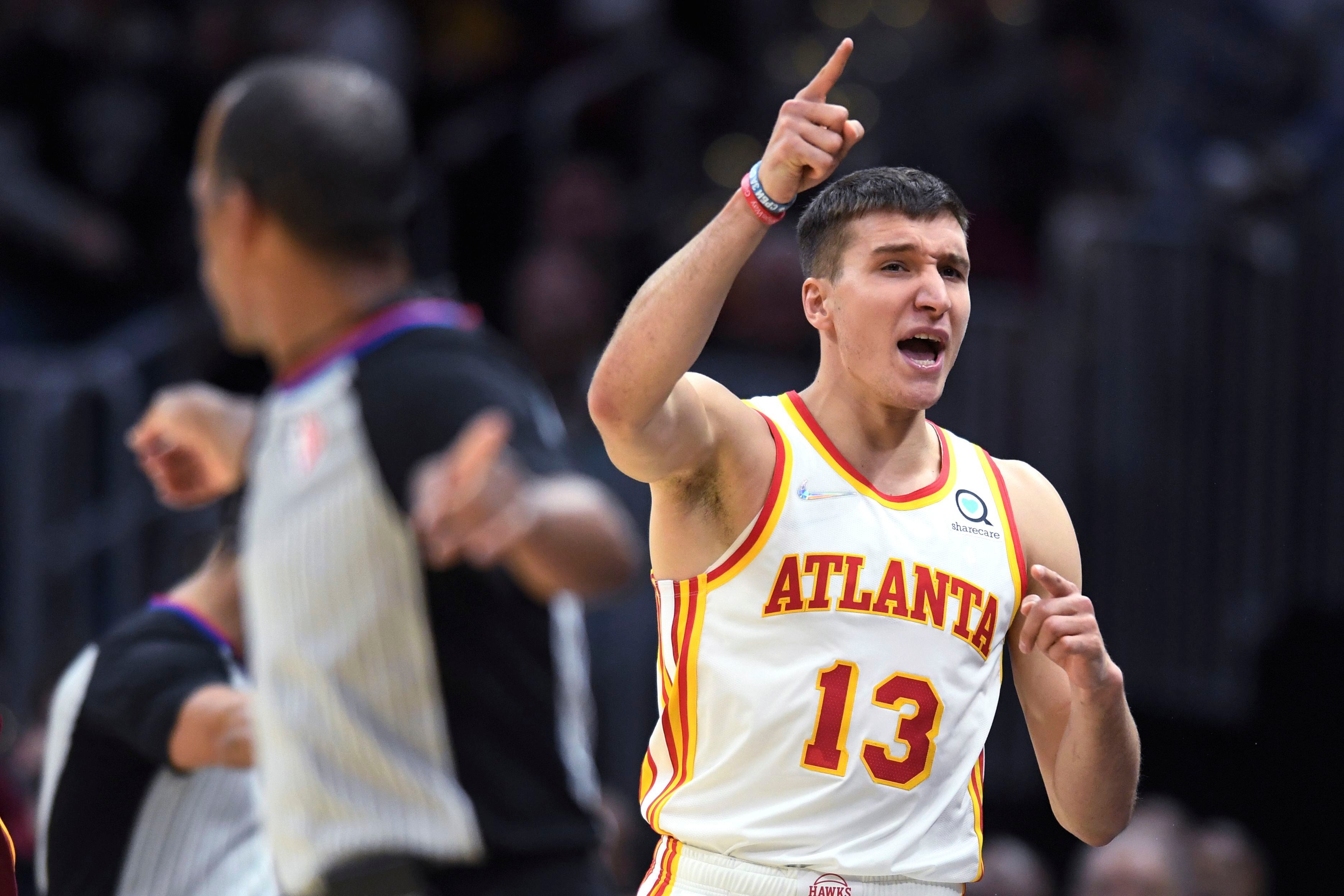 Trae Young lifts Hawks past Cavaliers in play-in game