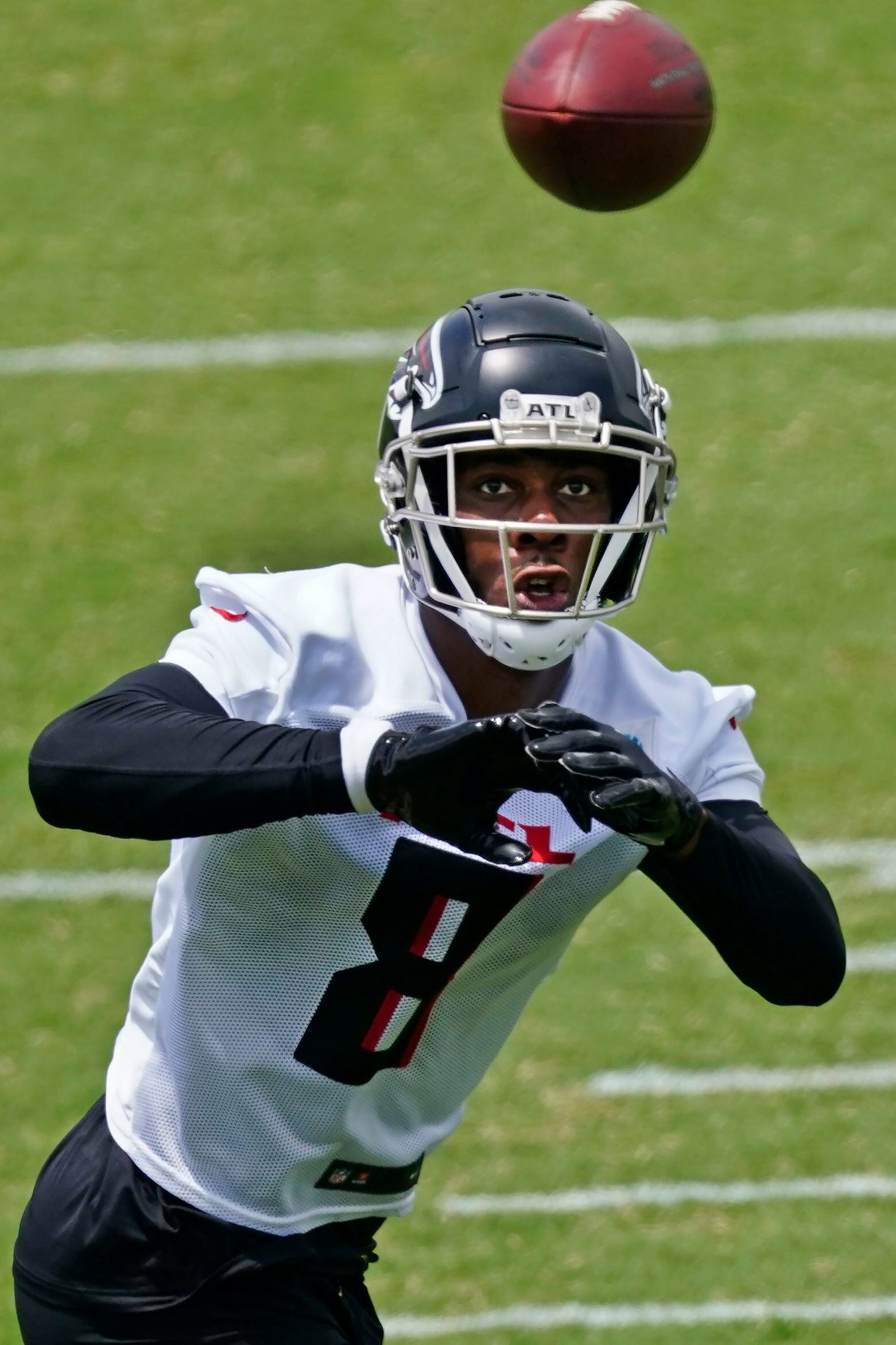 Julio Jones Tells Shannon Sharpe I'm Outta There (Falcons) On