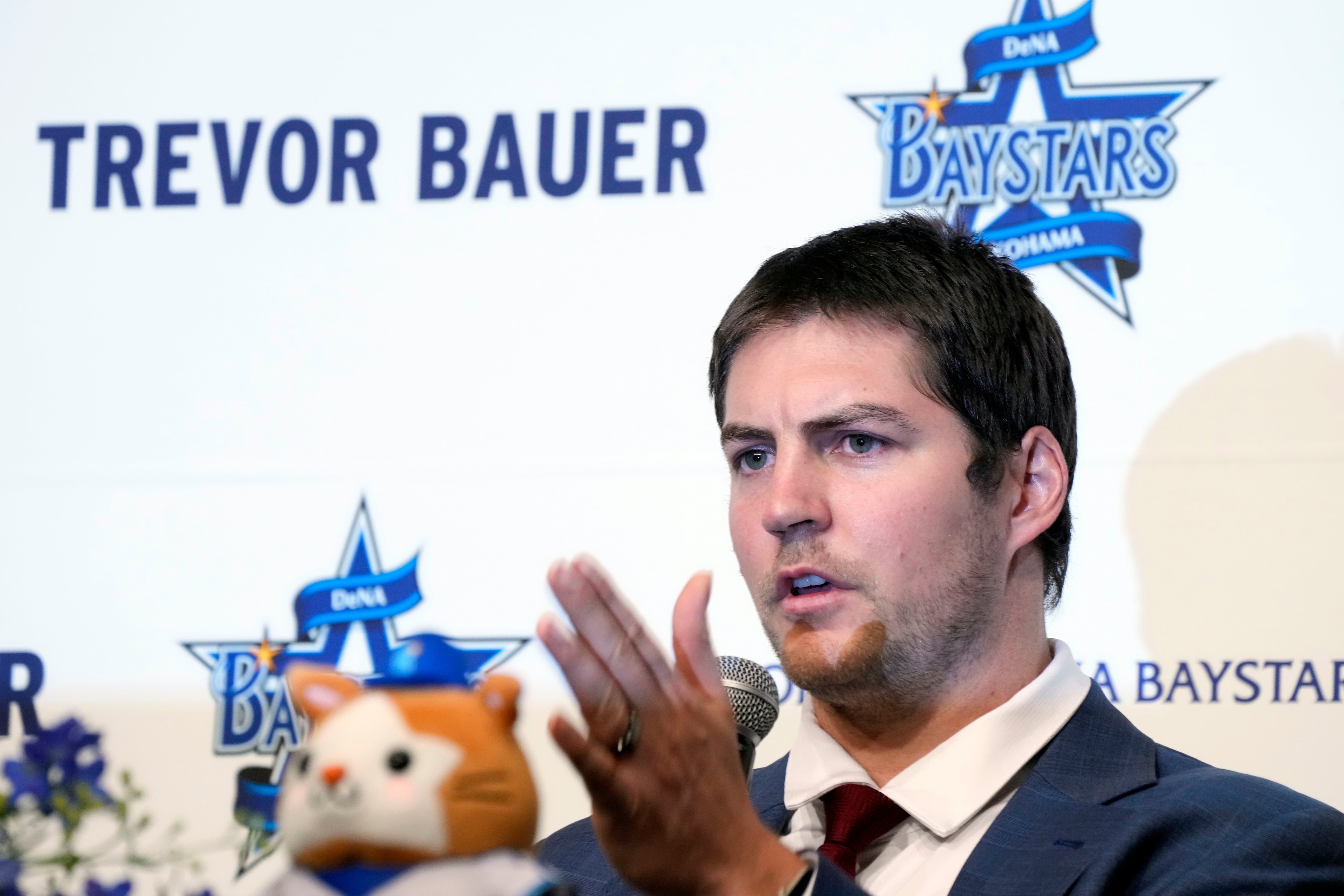 Trevor Bauer joins Yokohama BayStars in Japan