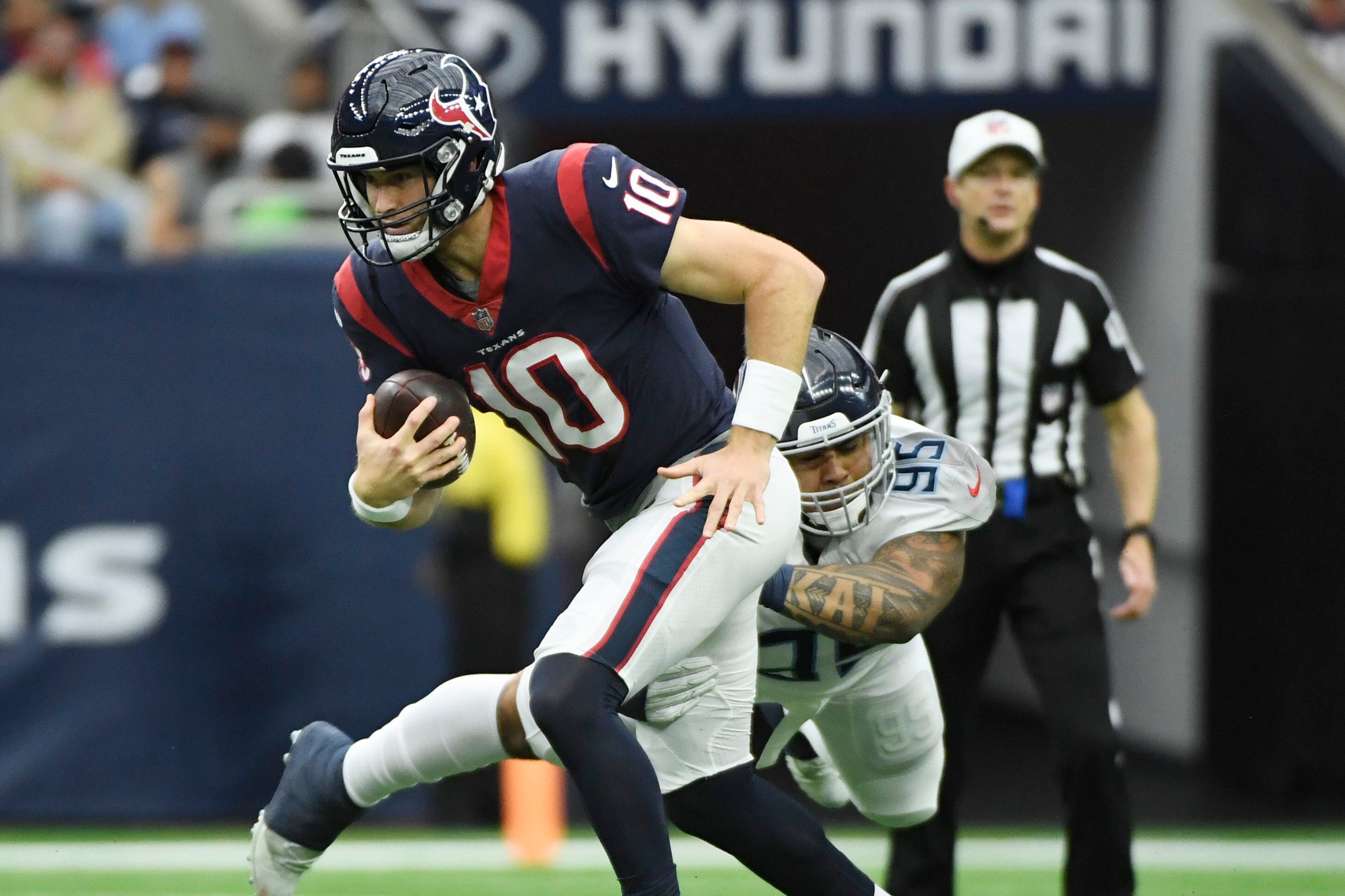 Titans clinch AFC's top seed with 28-25 win over Texans – KVEO-TV