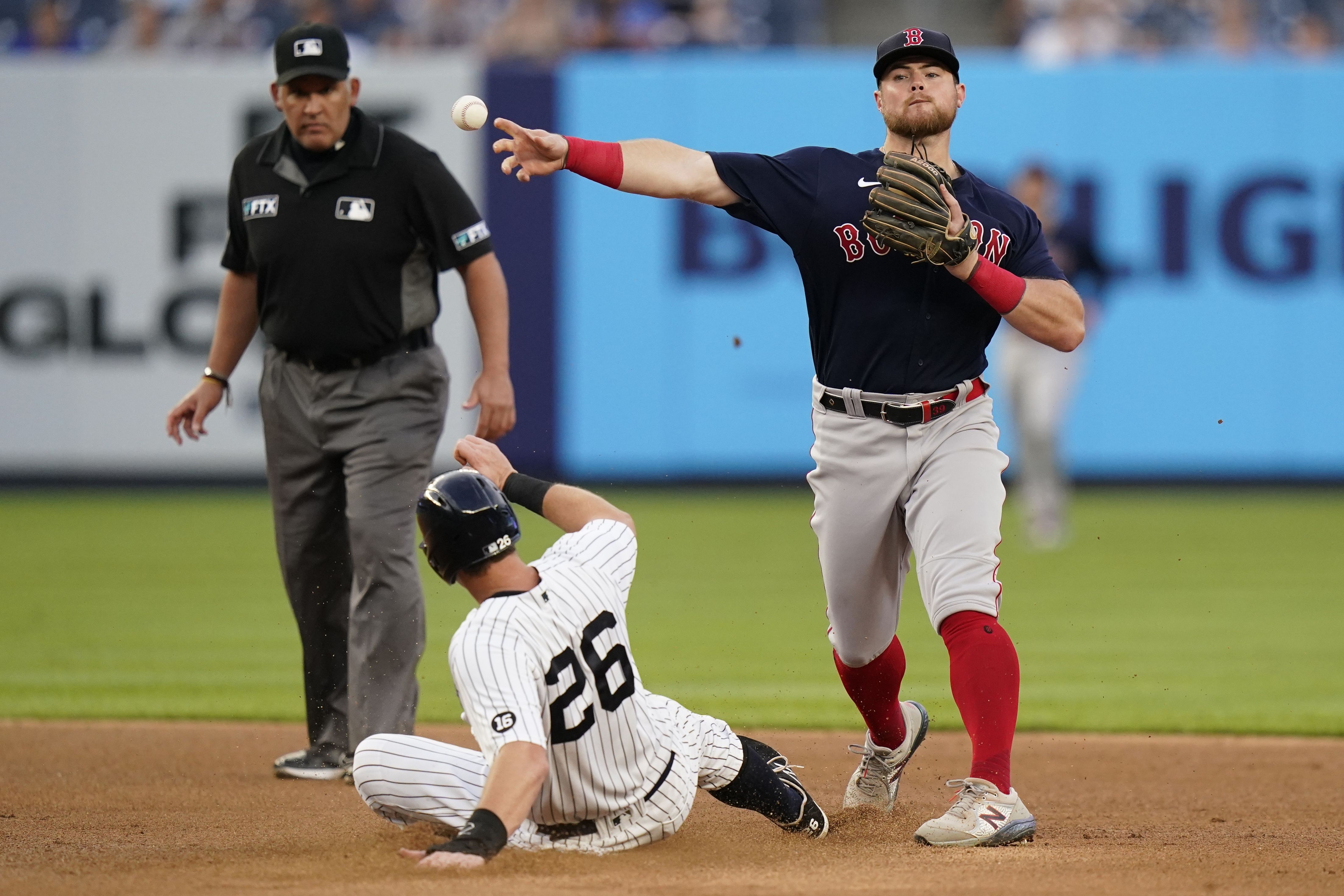 The long and short of it: Aaron Judge, Jose Altuve drive their
