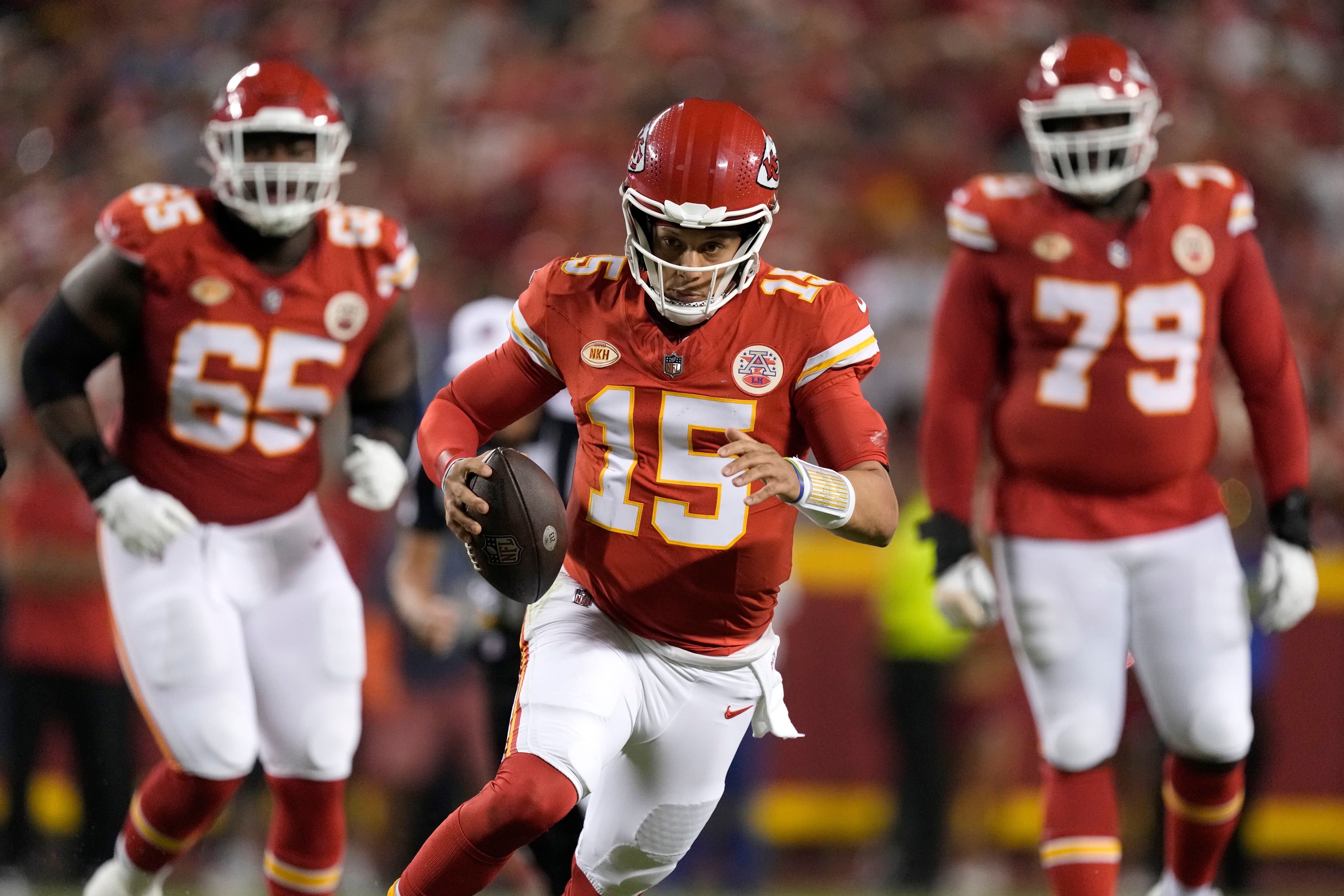 Lions spoil Chiefs' celebration of Super Bowl title by rallying for a 21-20  win in the NFL's opener, Pro National Sports