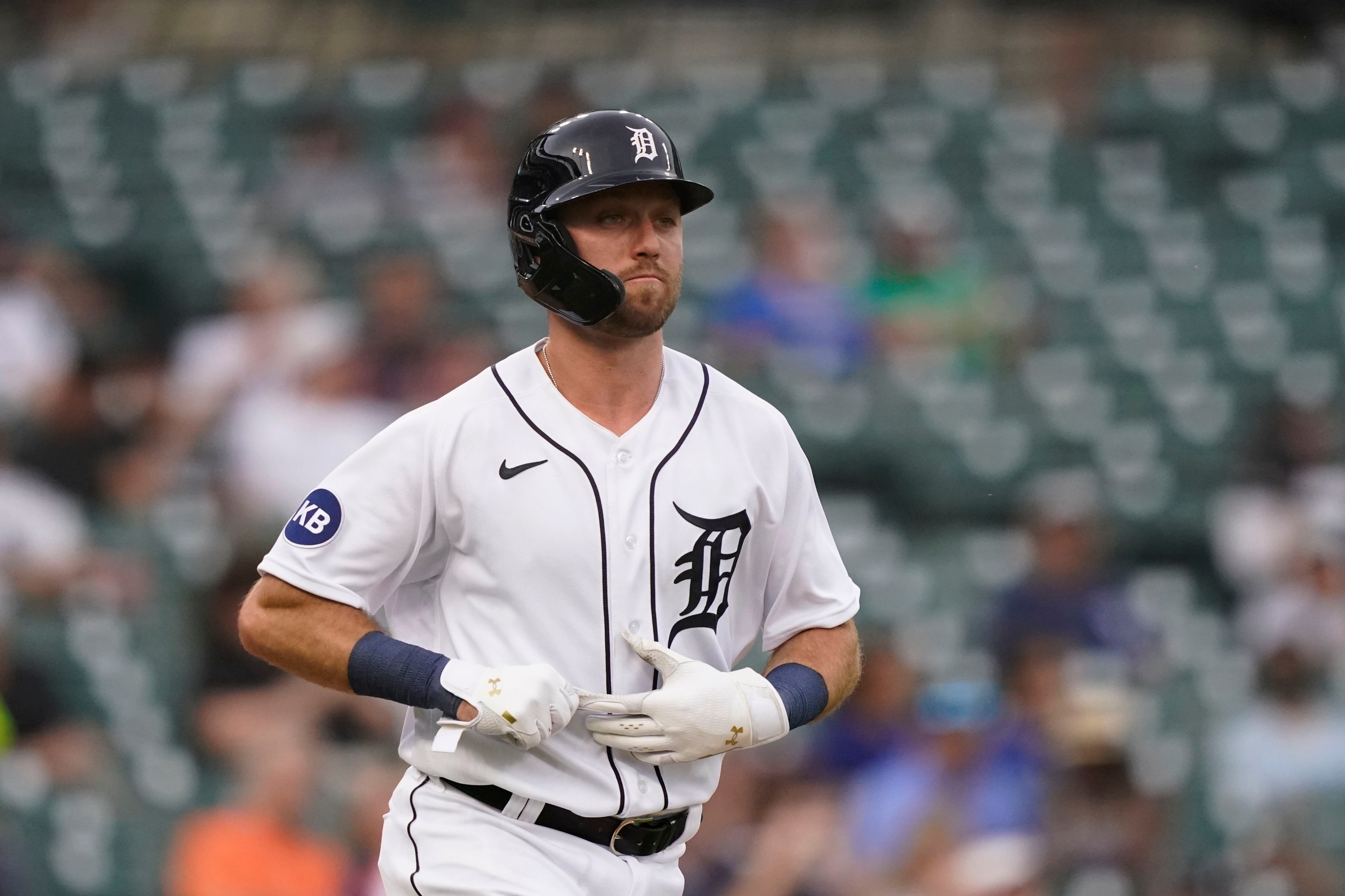 Famous dad watches as Tigers' Kody Clemens makes MLB debut