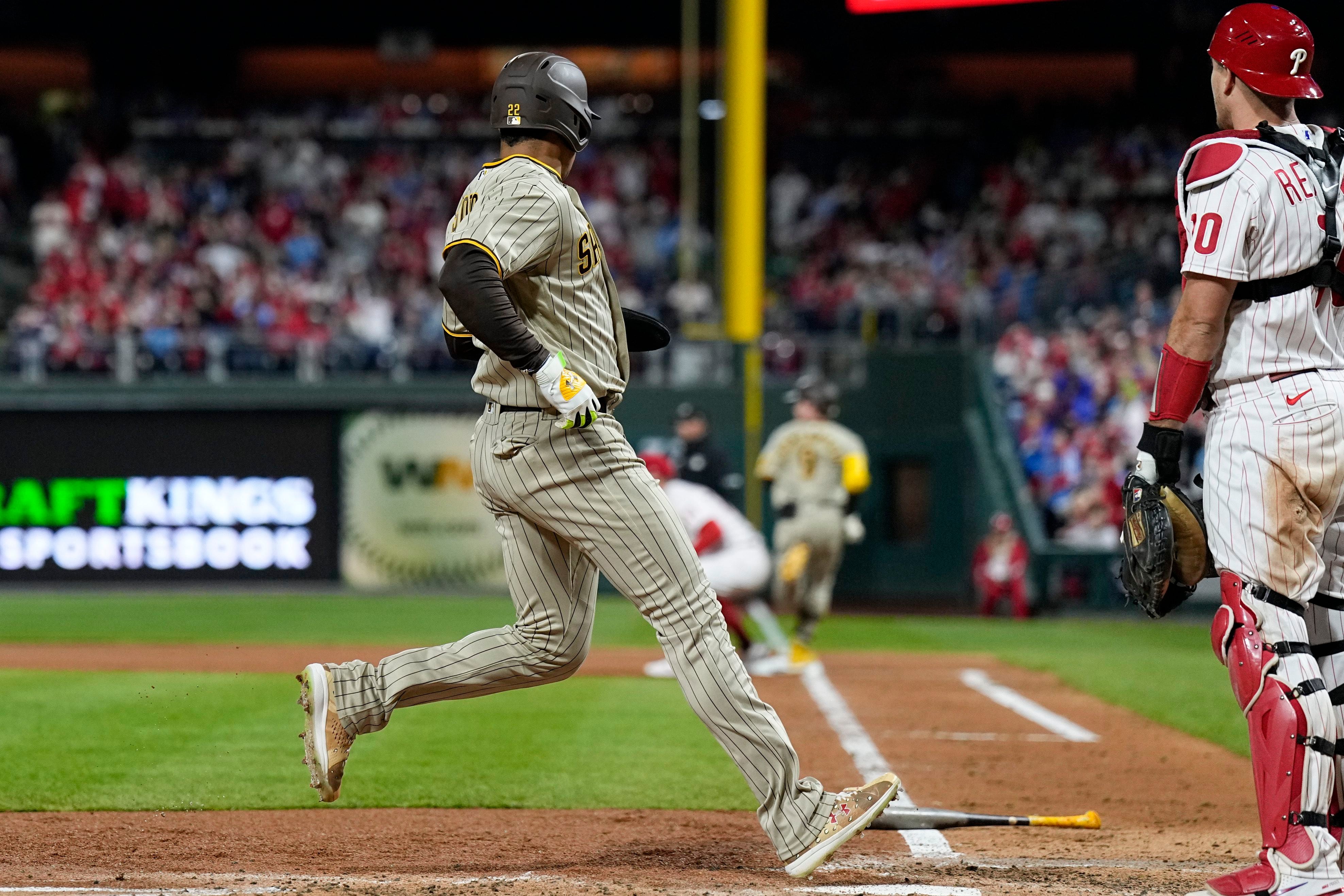 Profar loses his cool, Padres lose to Phils in NLCS Game 3