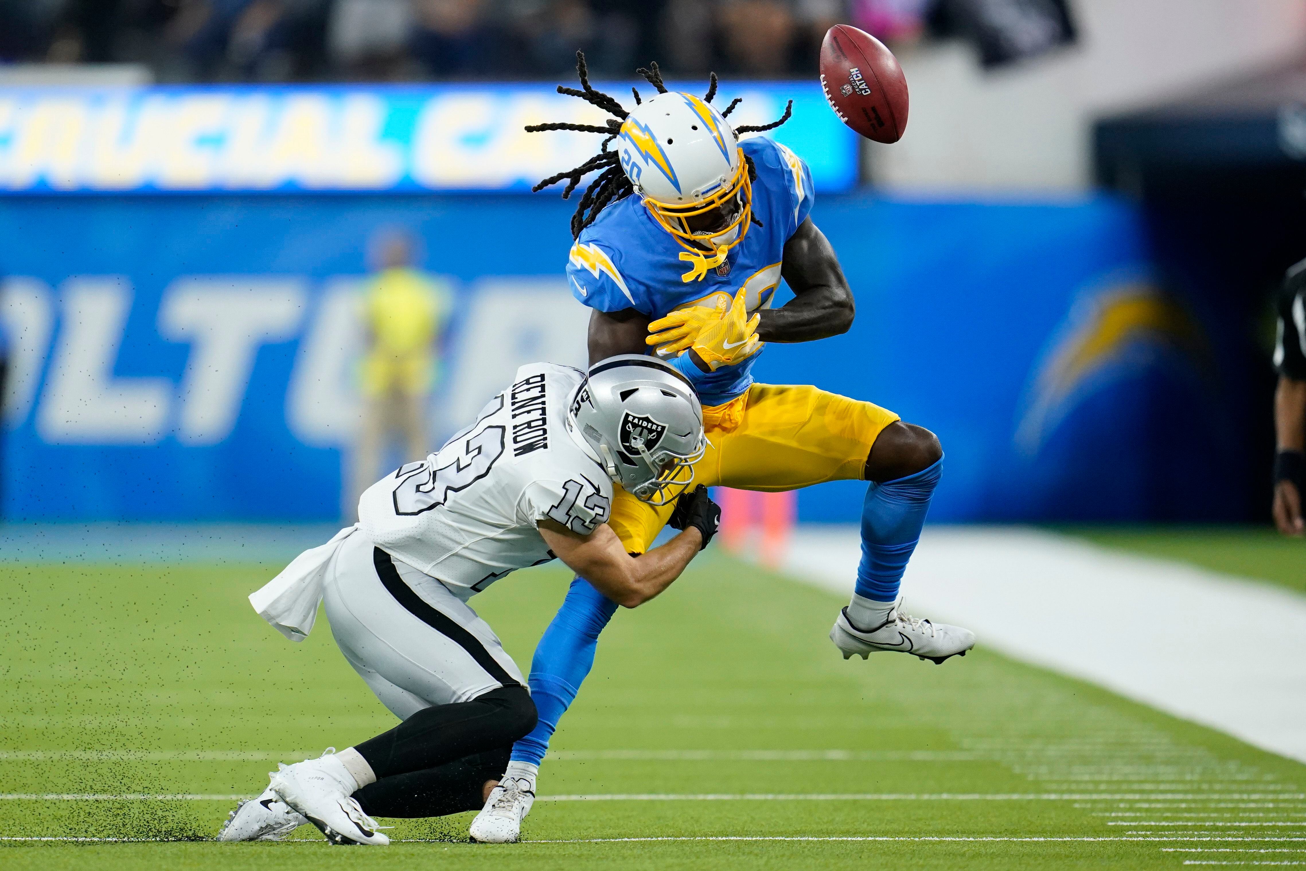 Chargers Beat Raiders, 28-14, in Week 4 of 2021 Season