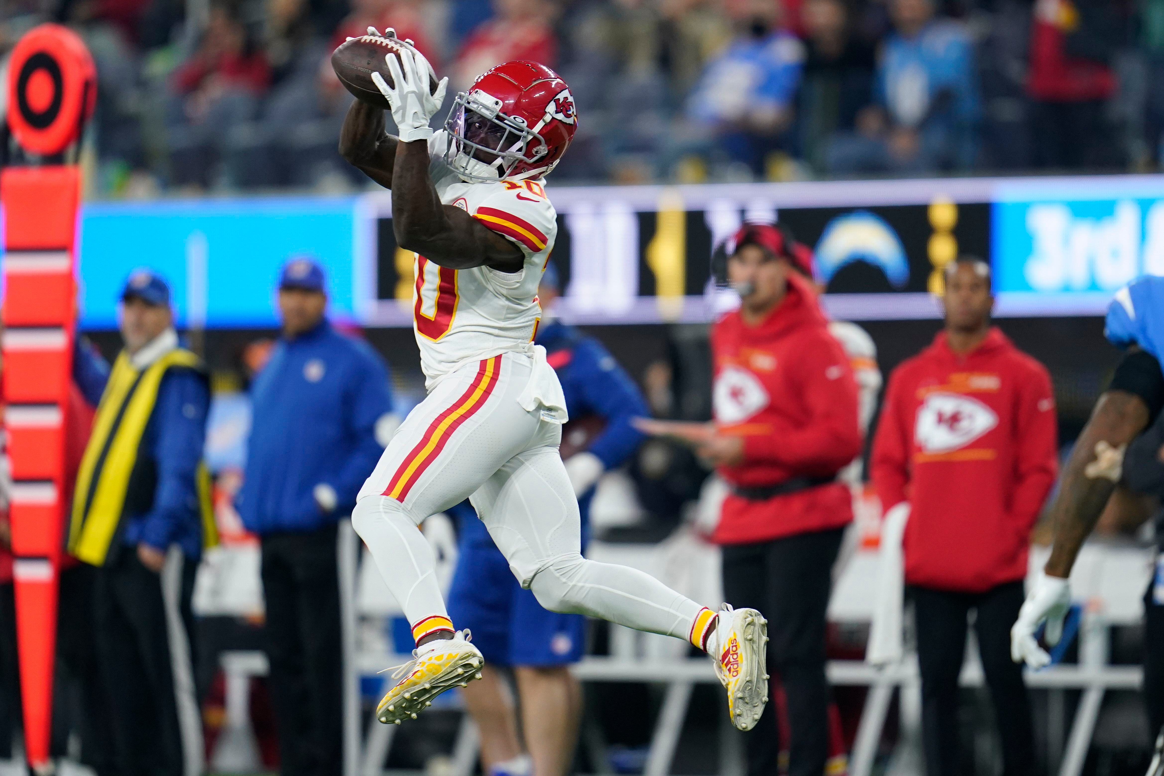 Every Tyreek Hill Catch in 148-yard Game