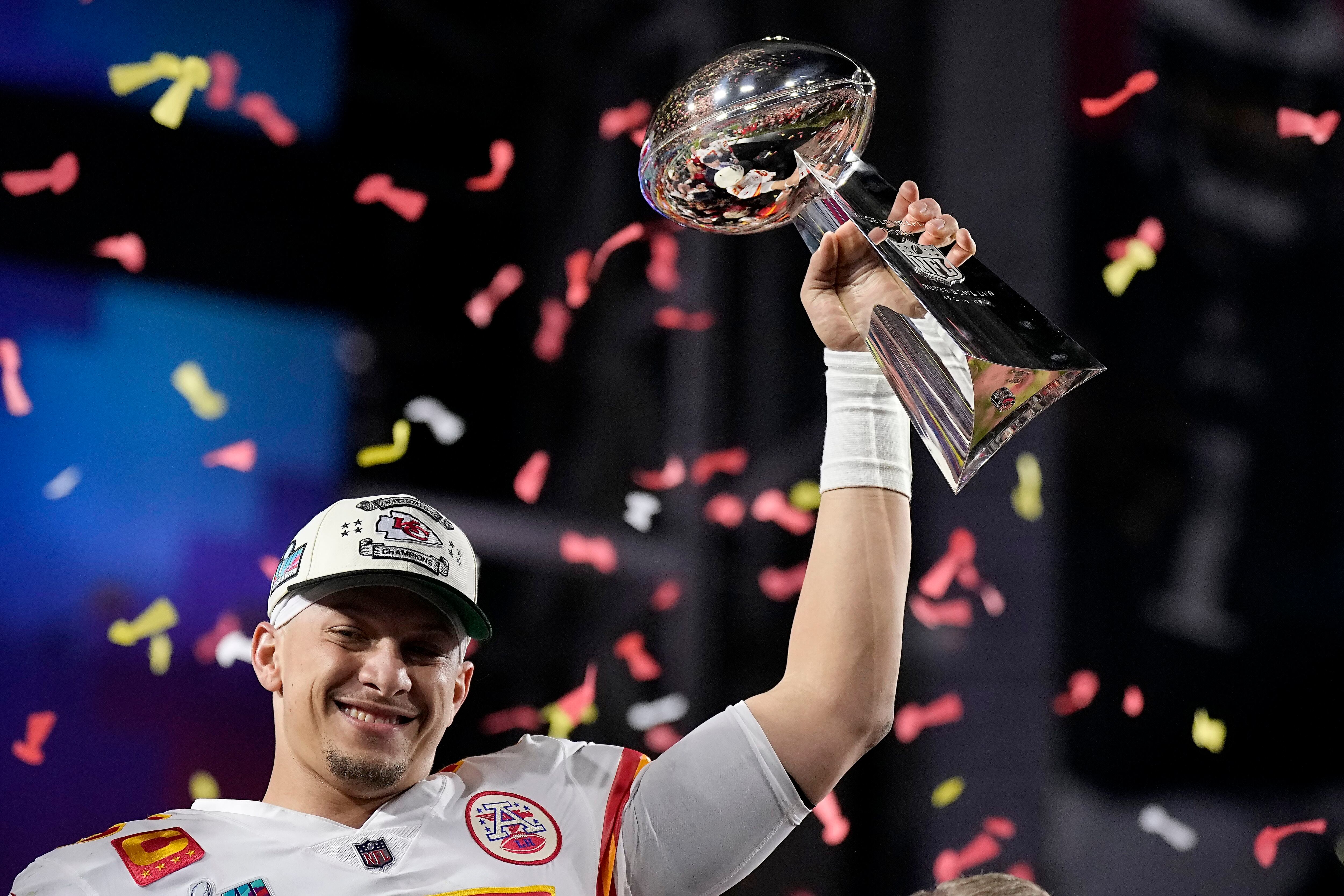 Tom Brady Gets Gronk at Patriots' Super Bowl Ring Celebration – Rolling  Stone