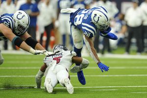 Colts: S Jalen Pitre fined for hit that knocked Alec Pierce out