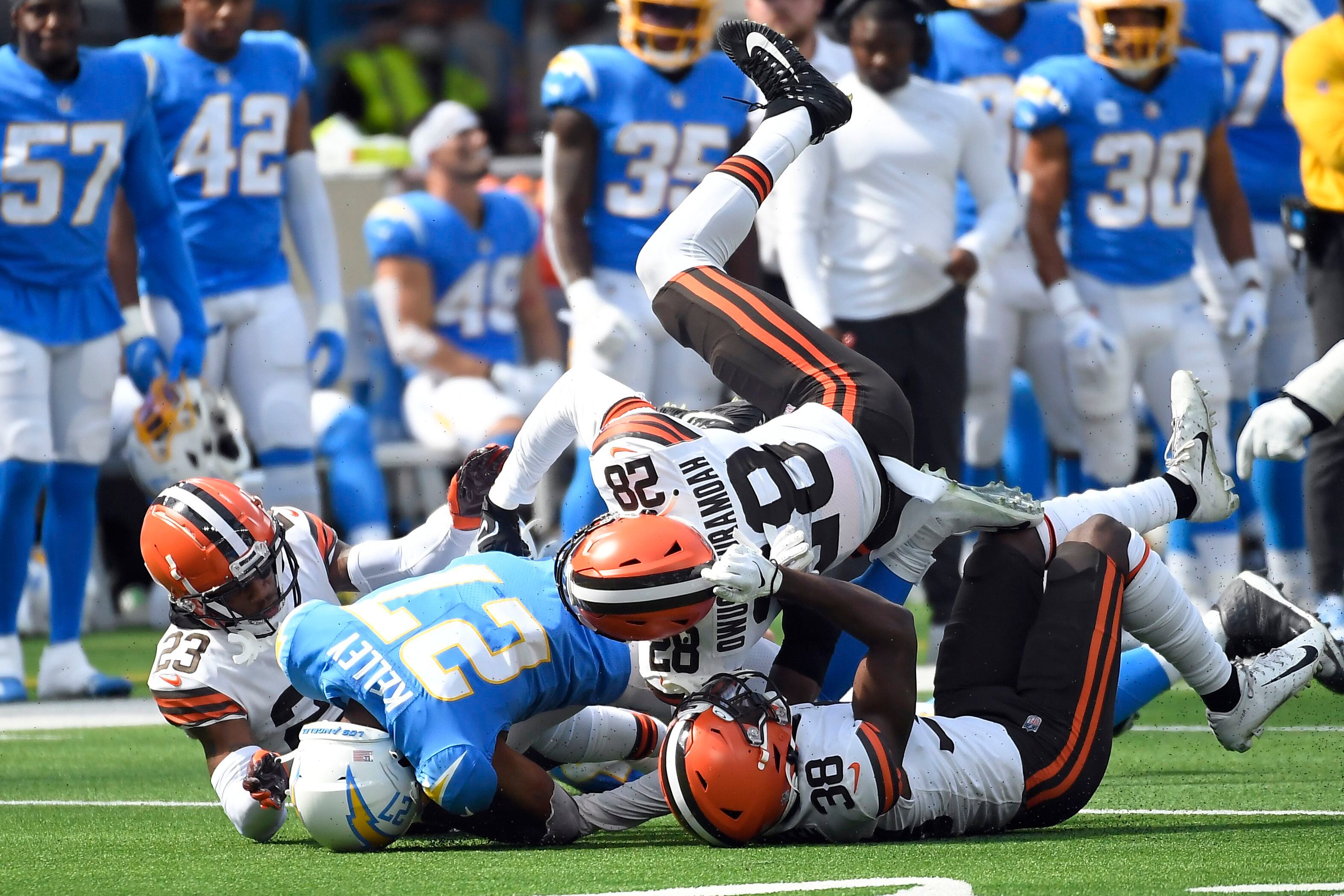 Cleveland Browns sign rookie LB Jeremiah Owusu-Koramoah, starred