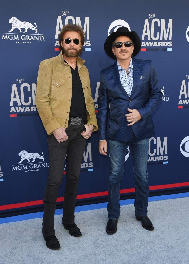 Brooks & Dunn set to tour for the first time in a decade