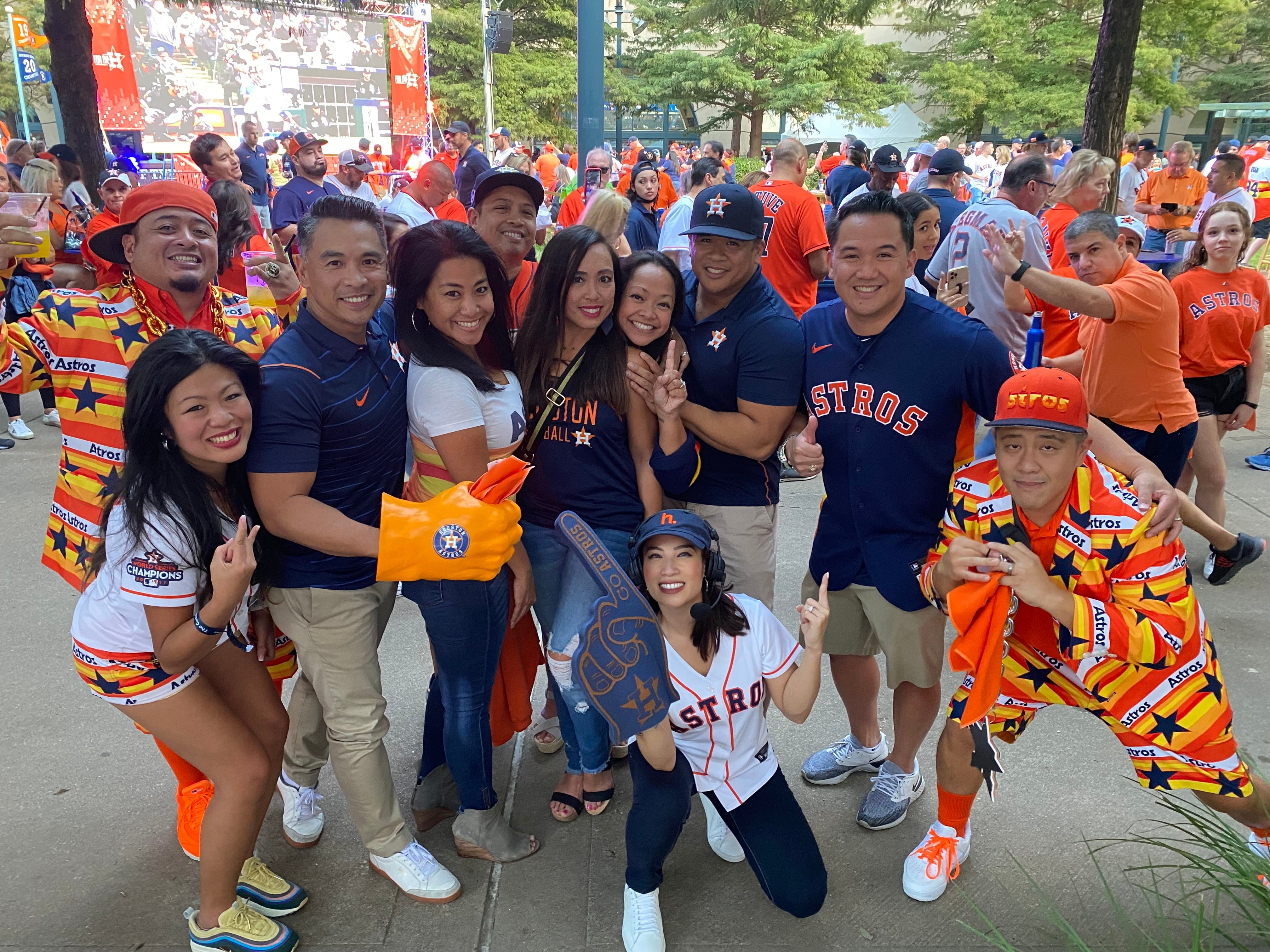 Astros fans gear up at Gold Rush event at Minute Maid Park 