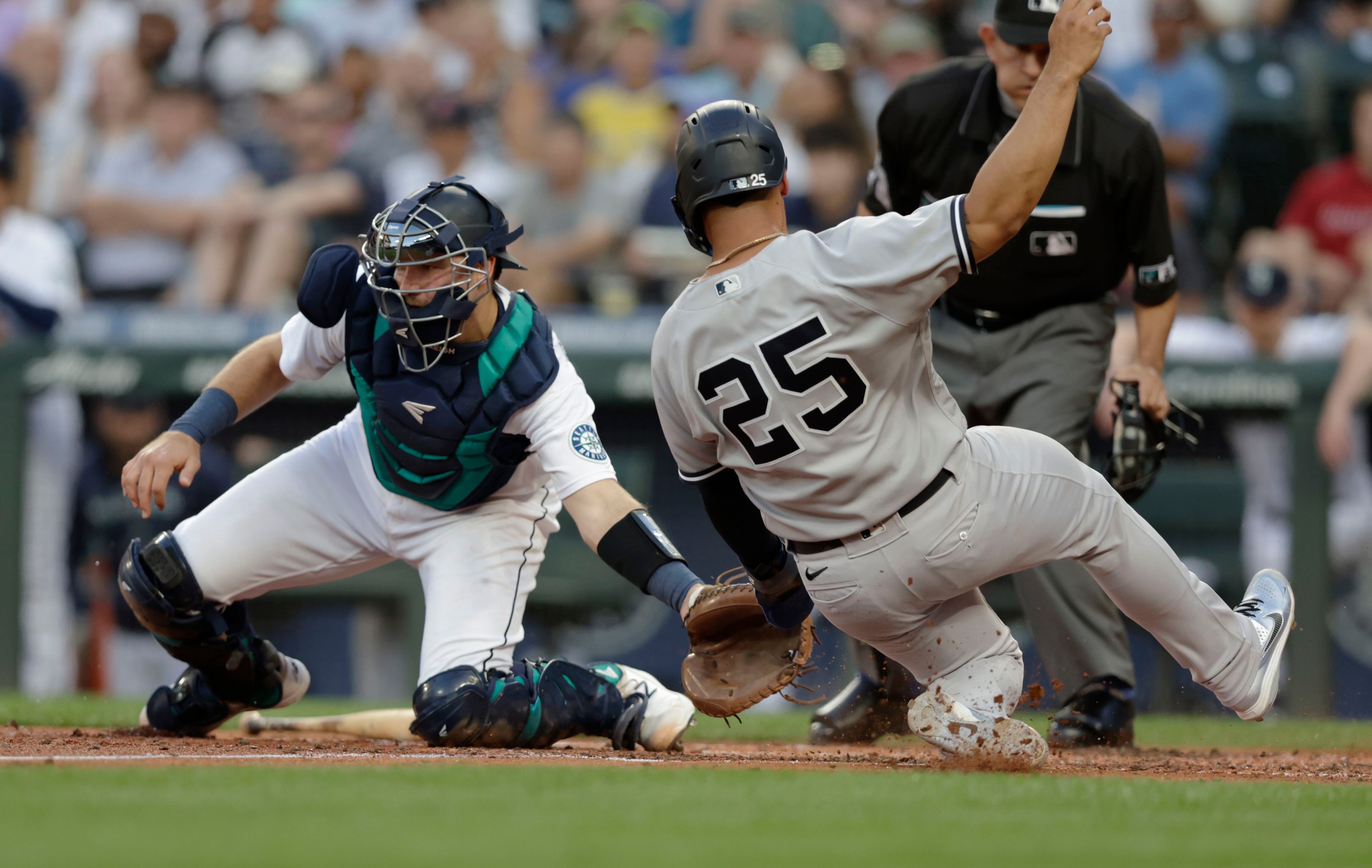 Judge hits No. 44, Yankees beat Mariners 9-4 to stop skid